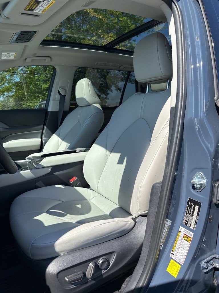 2024 Toyota Grand Highlander Hybrid XLE