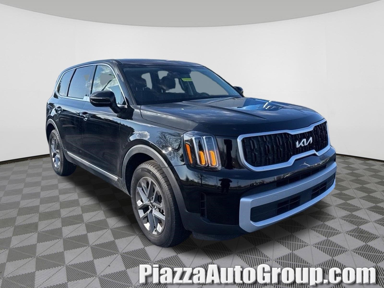 2024 Kia Telluride LX