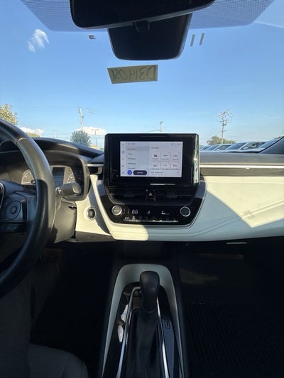 2025 Toyota Corolla SE