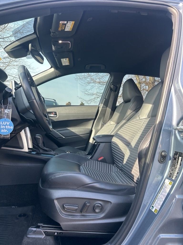 2023 Toyota Corolla Cross Hybrid XSE