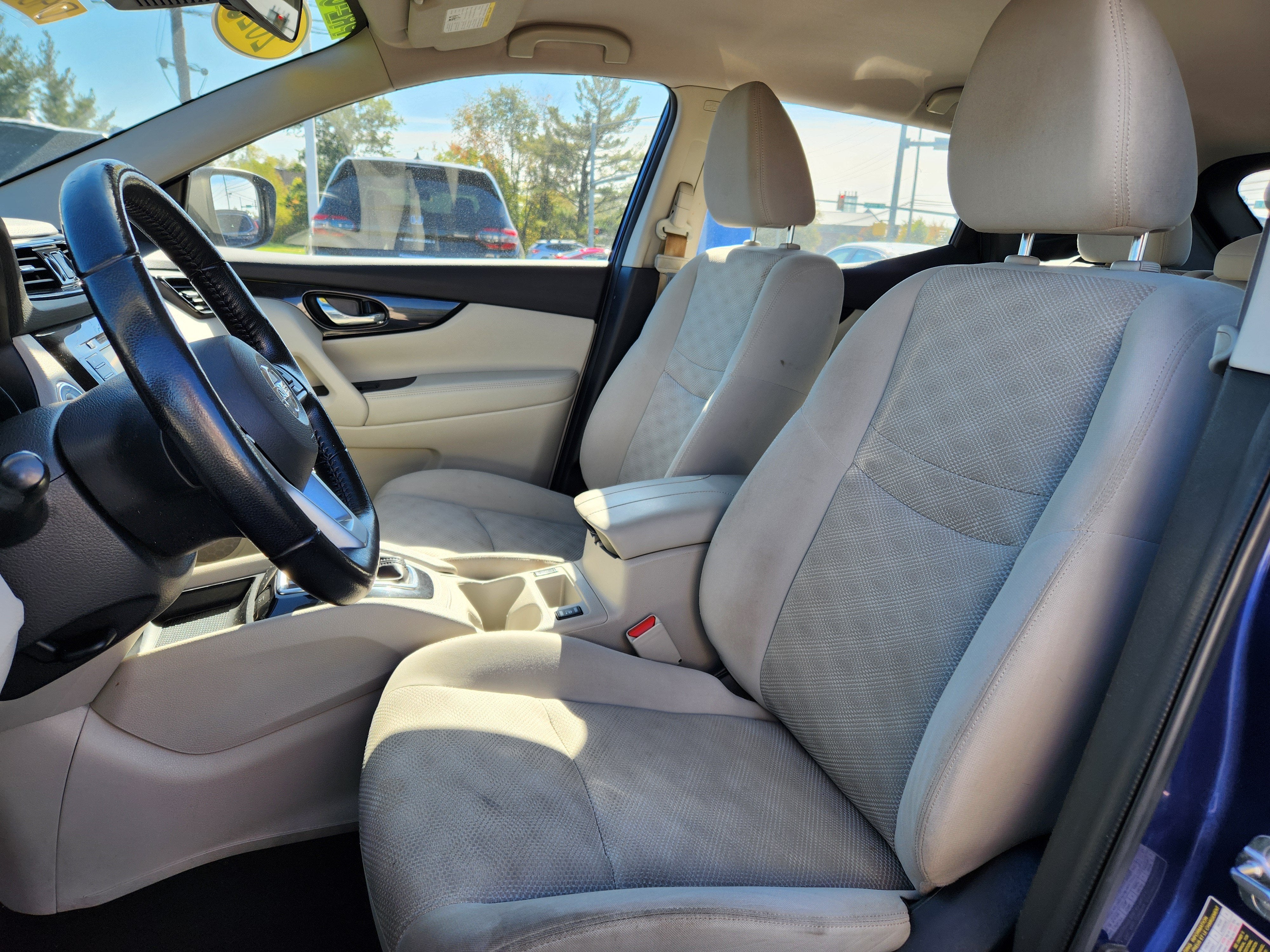 2021 Nissan Rogue Sport SV