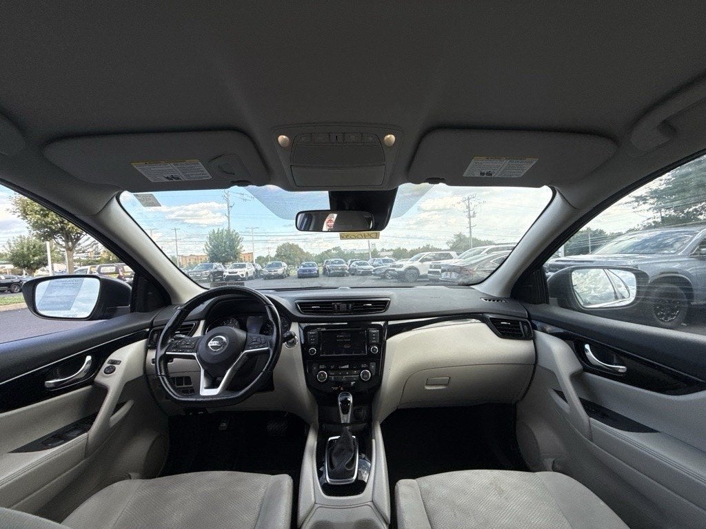 2021 Nissan Rogue Sport SV