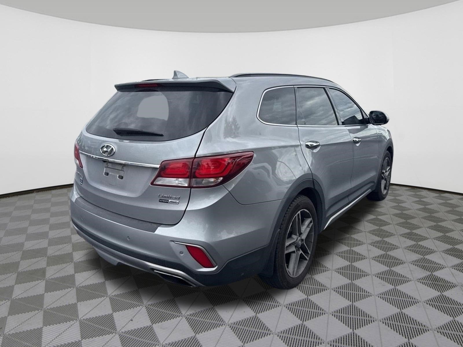 2018 Hyundai Santa Fe Limited Ultimate