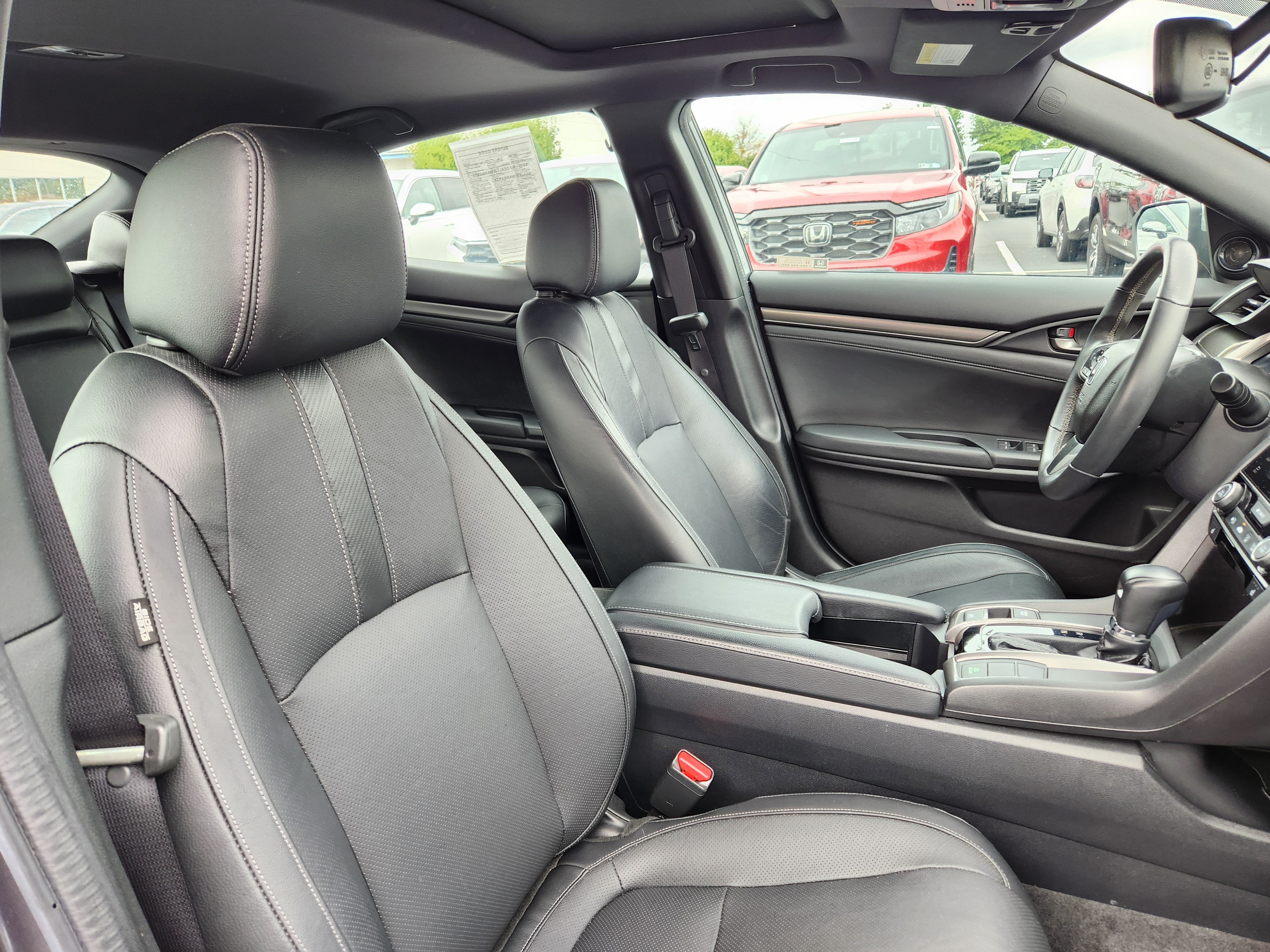 2018 Honda Civic Hatchback EX-L Navi