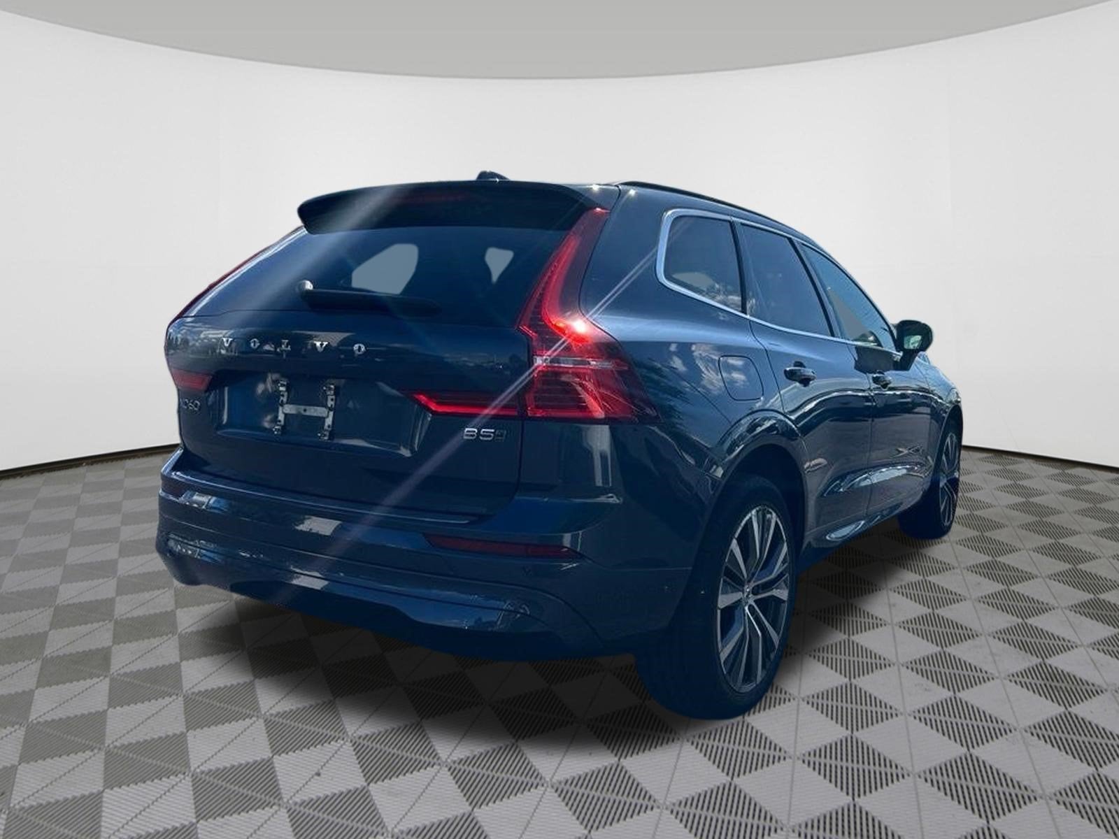 2022 Volvo XC60 Momentum