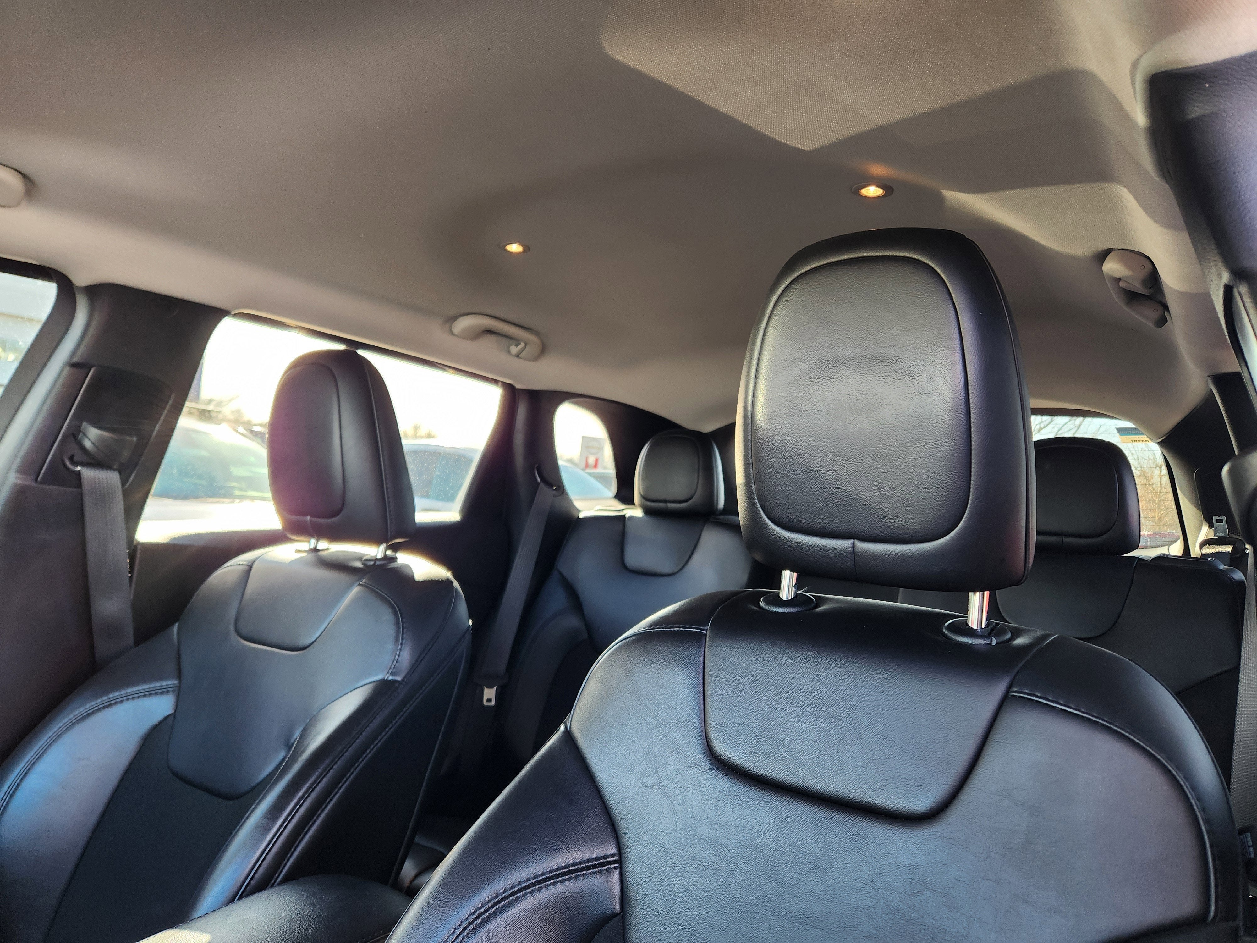 2021 Jeep Cherokee Altitude