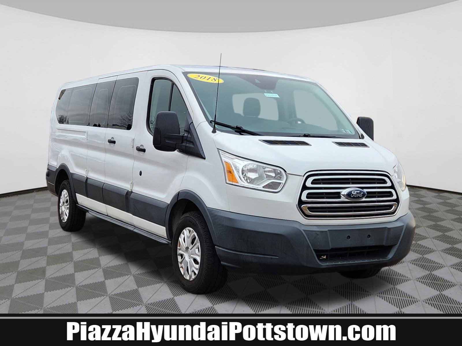 2018 Ford Transit Passenger Wagon XLT