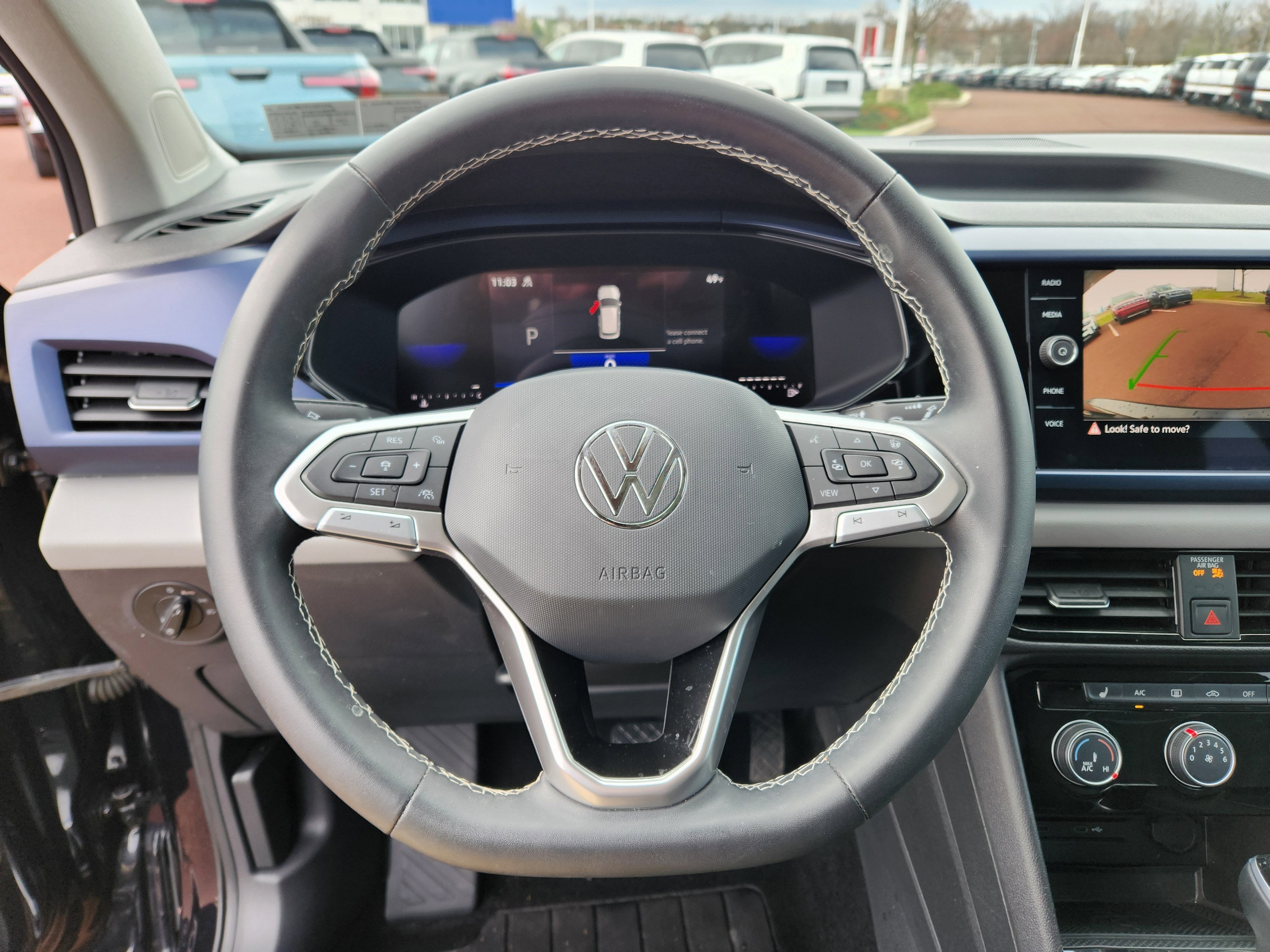 2023 Volkswagen Taos SE