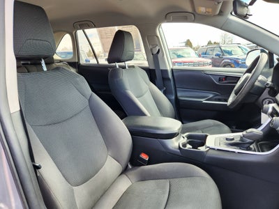 2021 Toyota RAV4 Hybrid LE