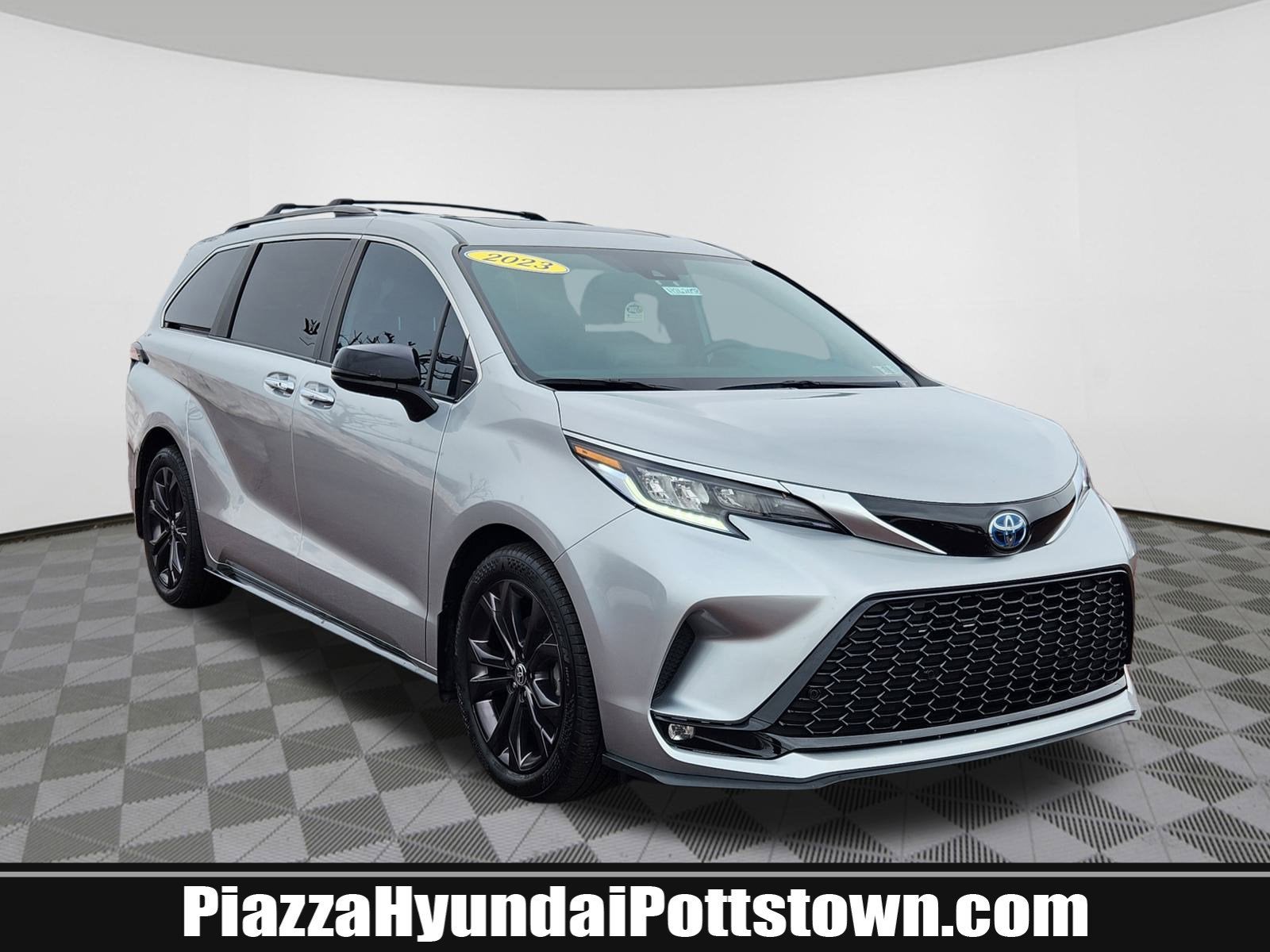 2023 Toyota Sienna XSE 25th Anniversary