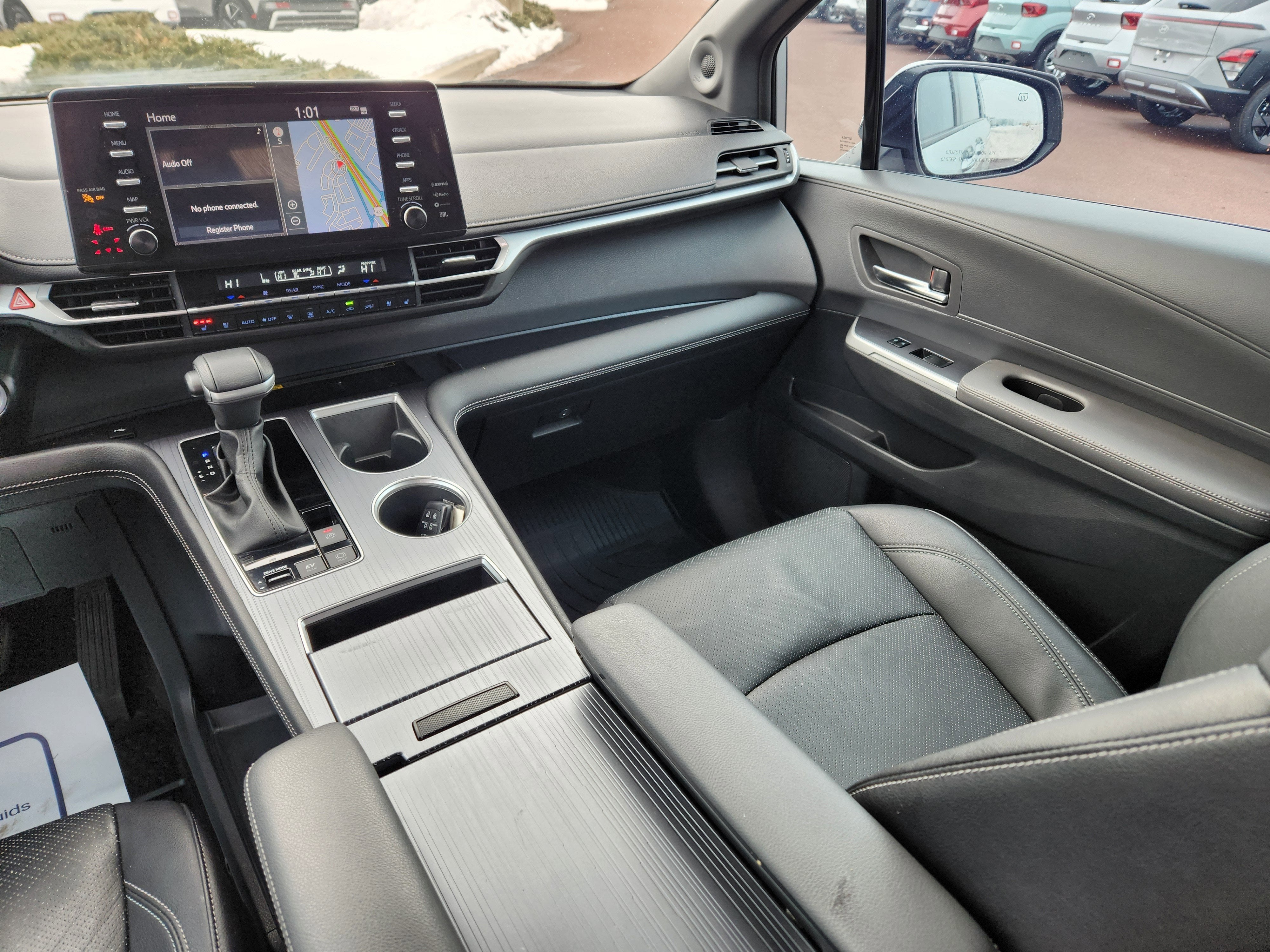 2023 Toyota Sienna XSE 25th Anniversary