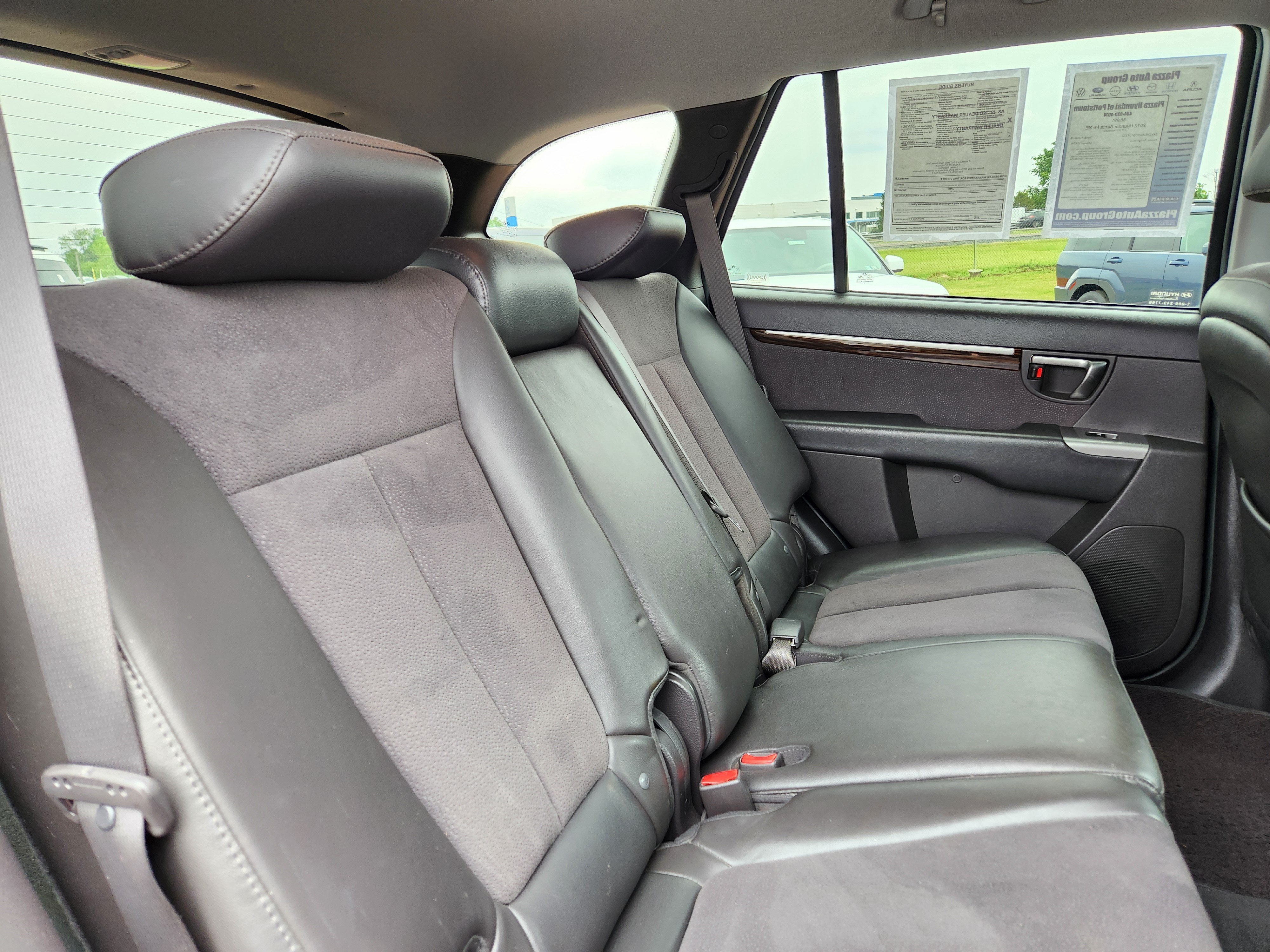 2012 Hyundai Santa Fe SE
