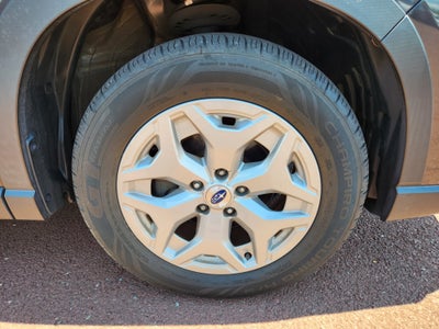 2019 Subaru Forester Base