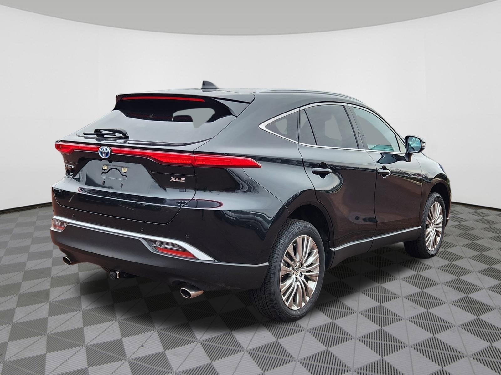 2023 Toyota Venza XLE