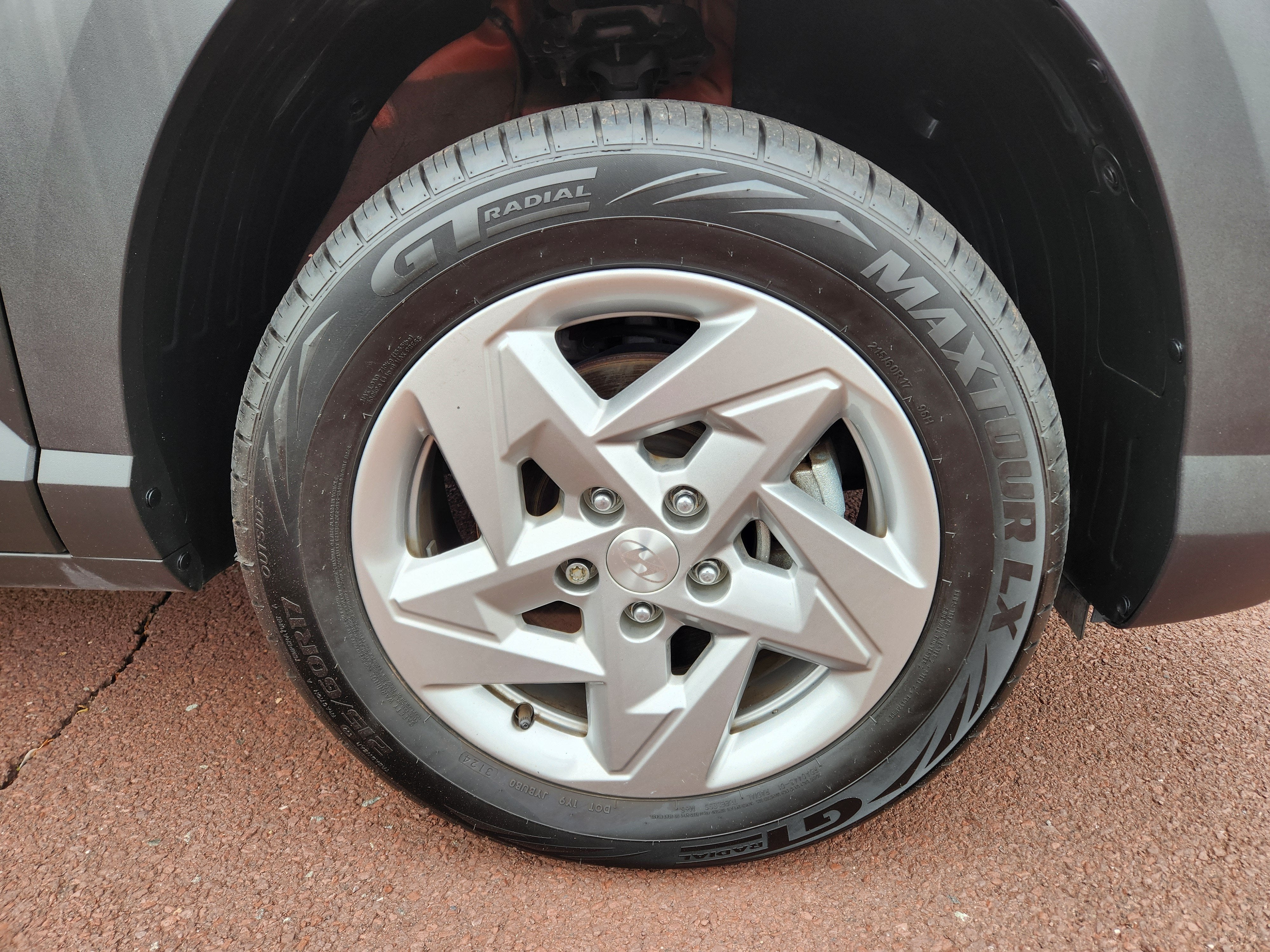 2024 Hyundai Kona SE
