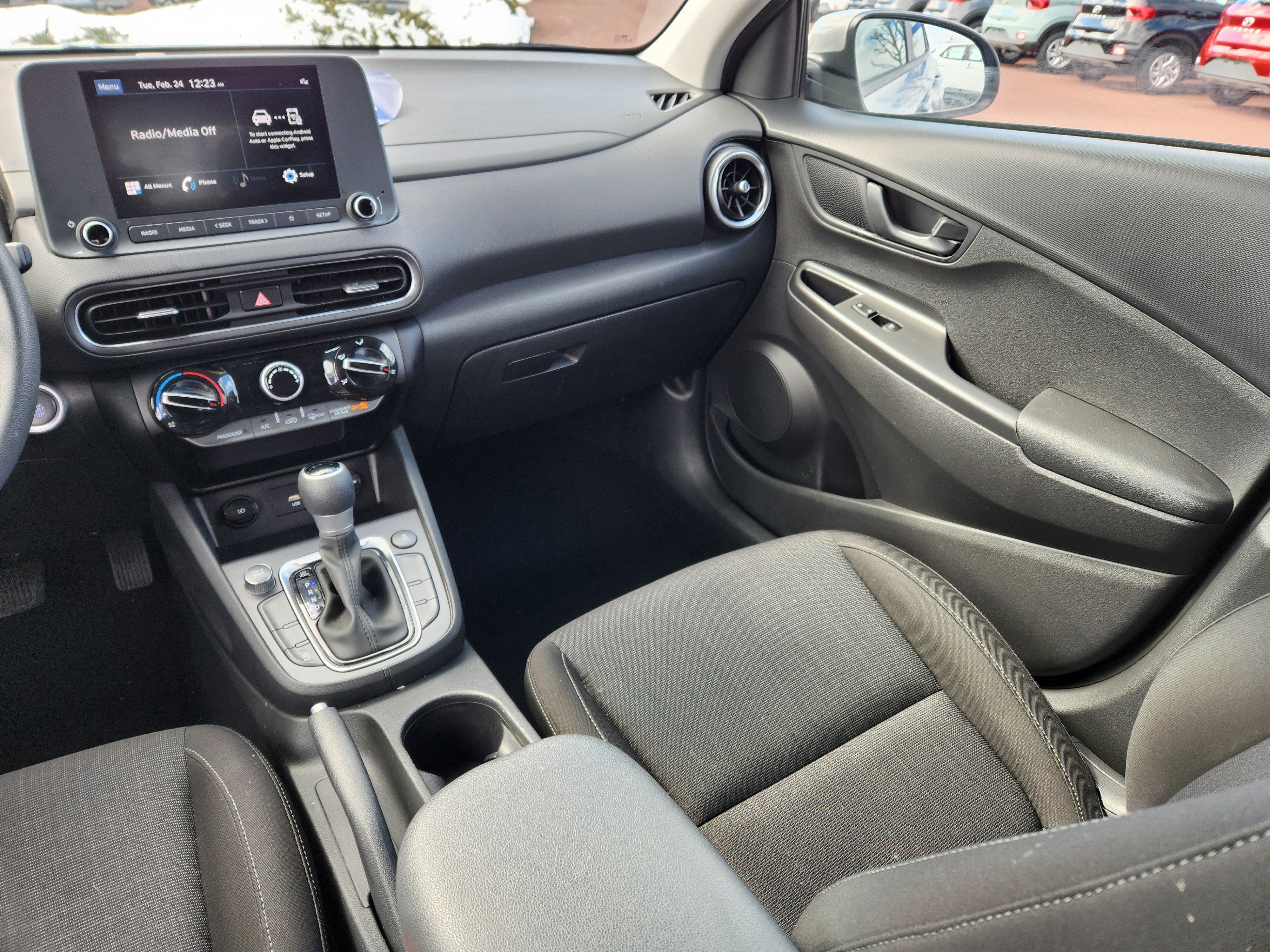 2023 Hyundai Kona SEL