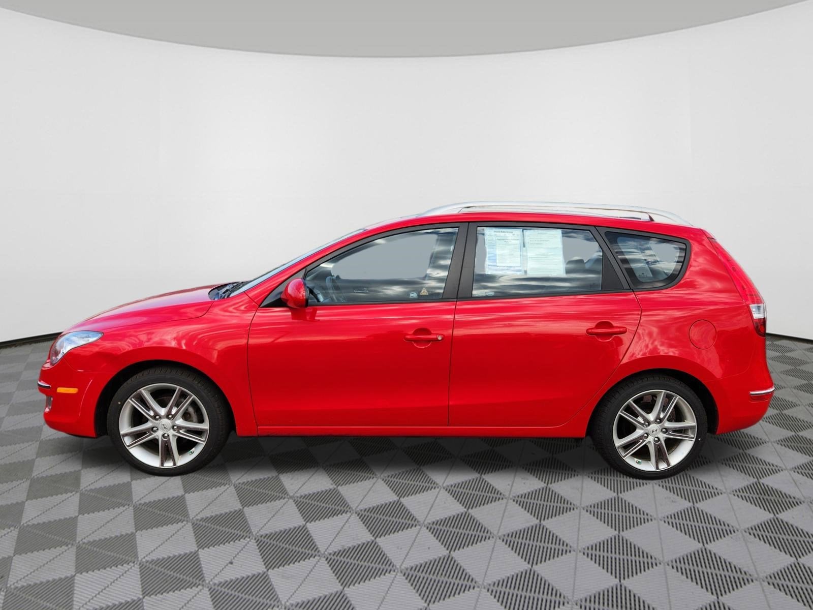 2011 Hyundai Elantra Touring SE