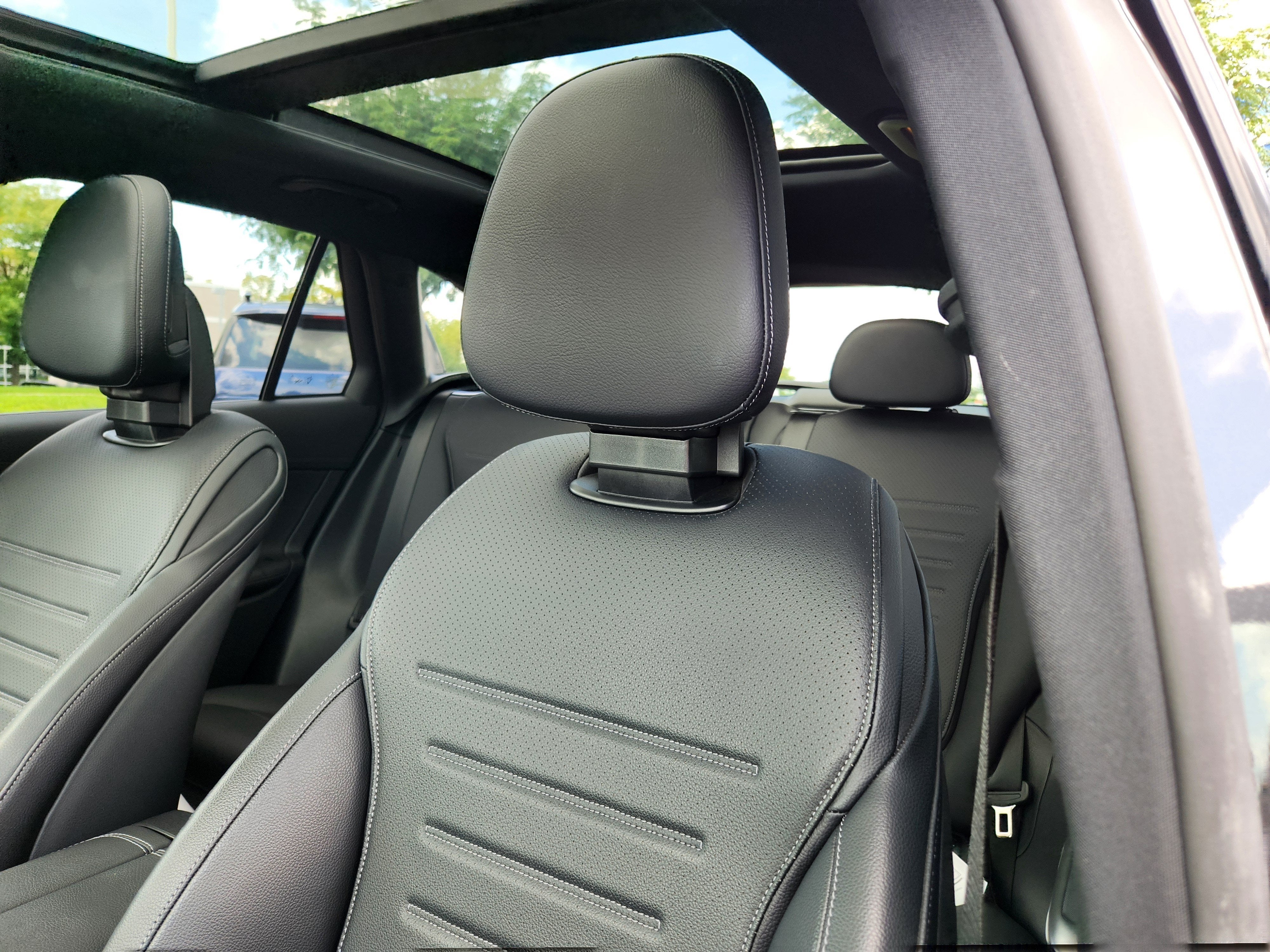 2024 Mercedes-Benz GLC GLC 300