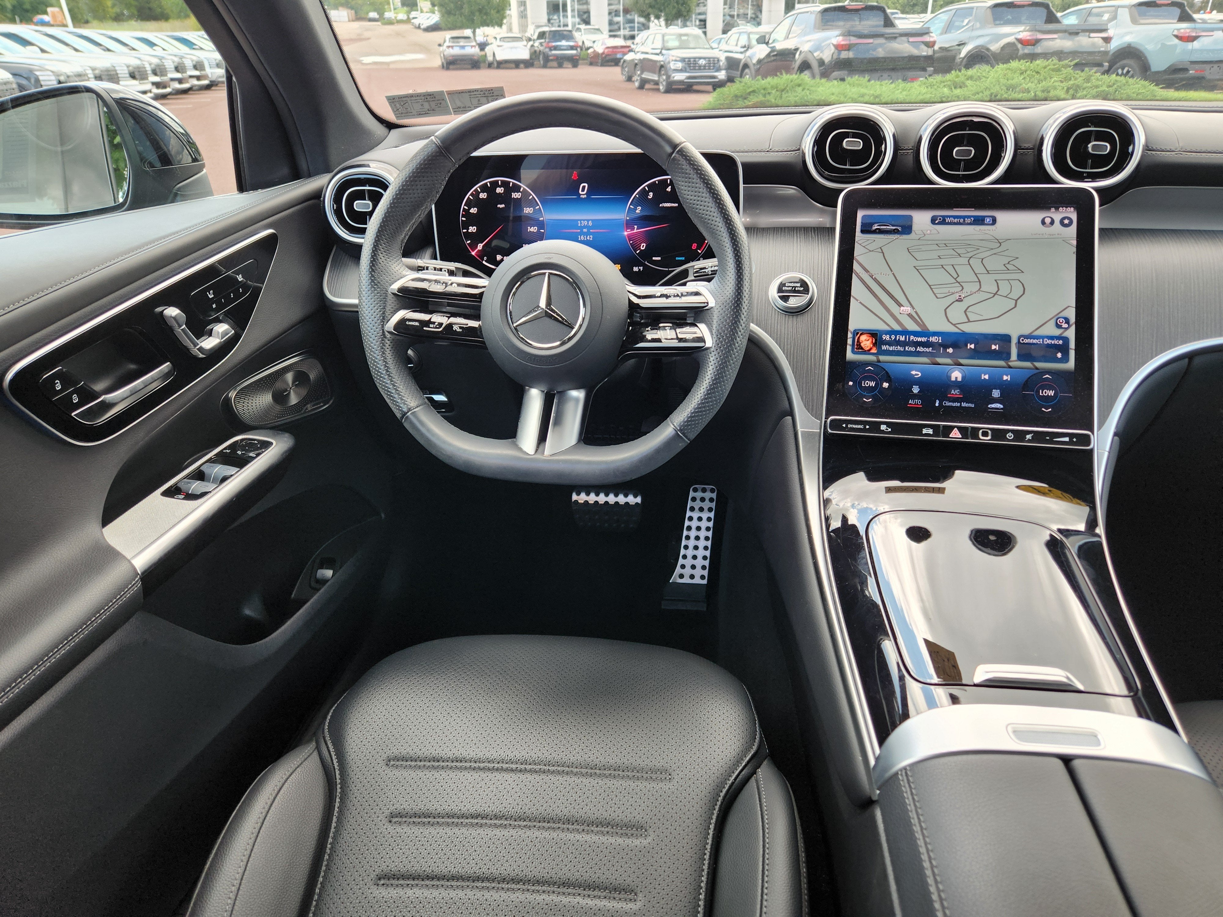 2024 Mercedes-Benz GLC GLC 300