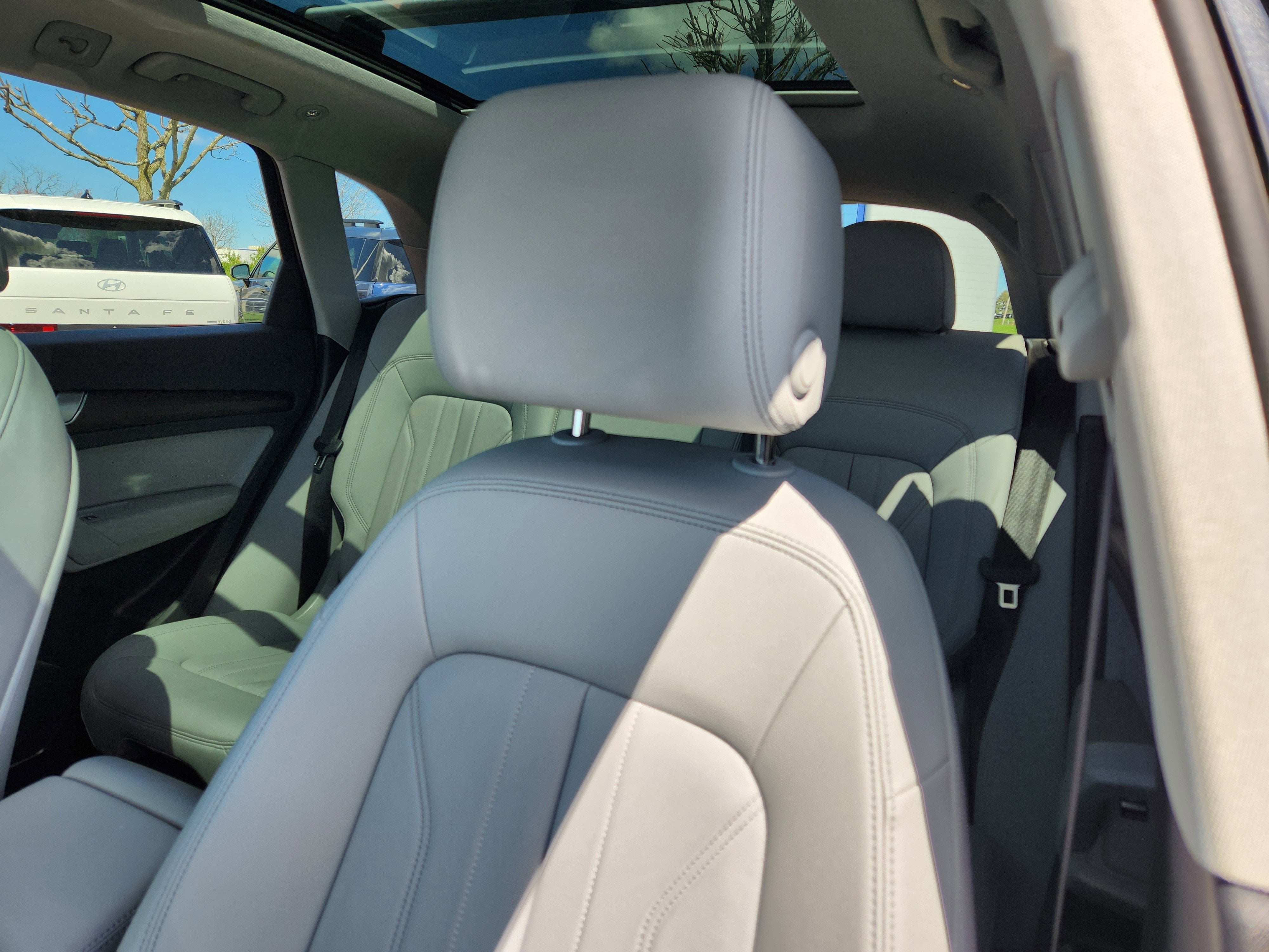 2022 Audi Q5 S line Premium