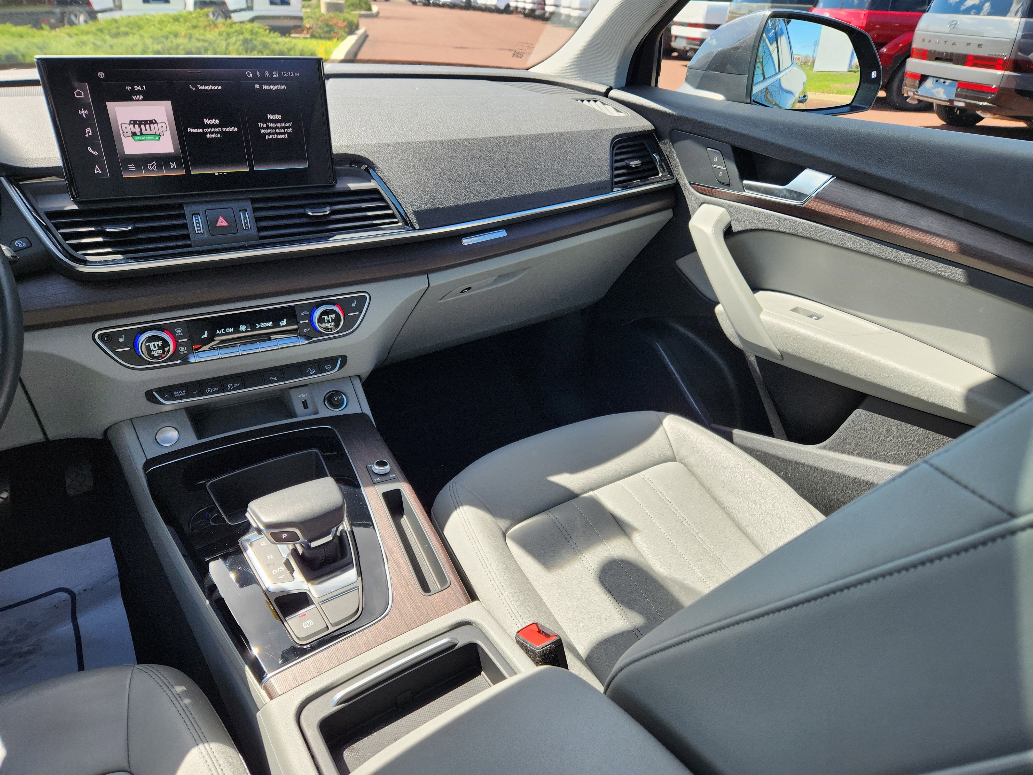 2022 Audi Q5 S line Premium