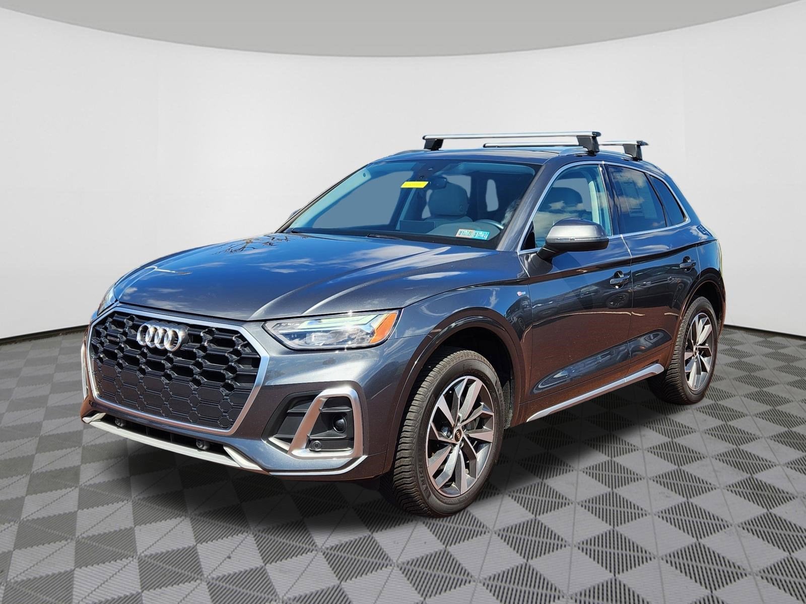 2022 Audi Q5 S line Premium