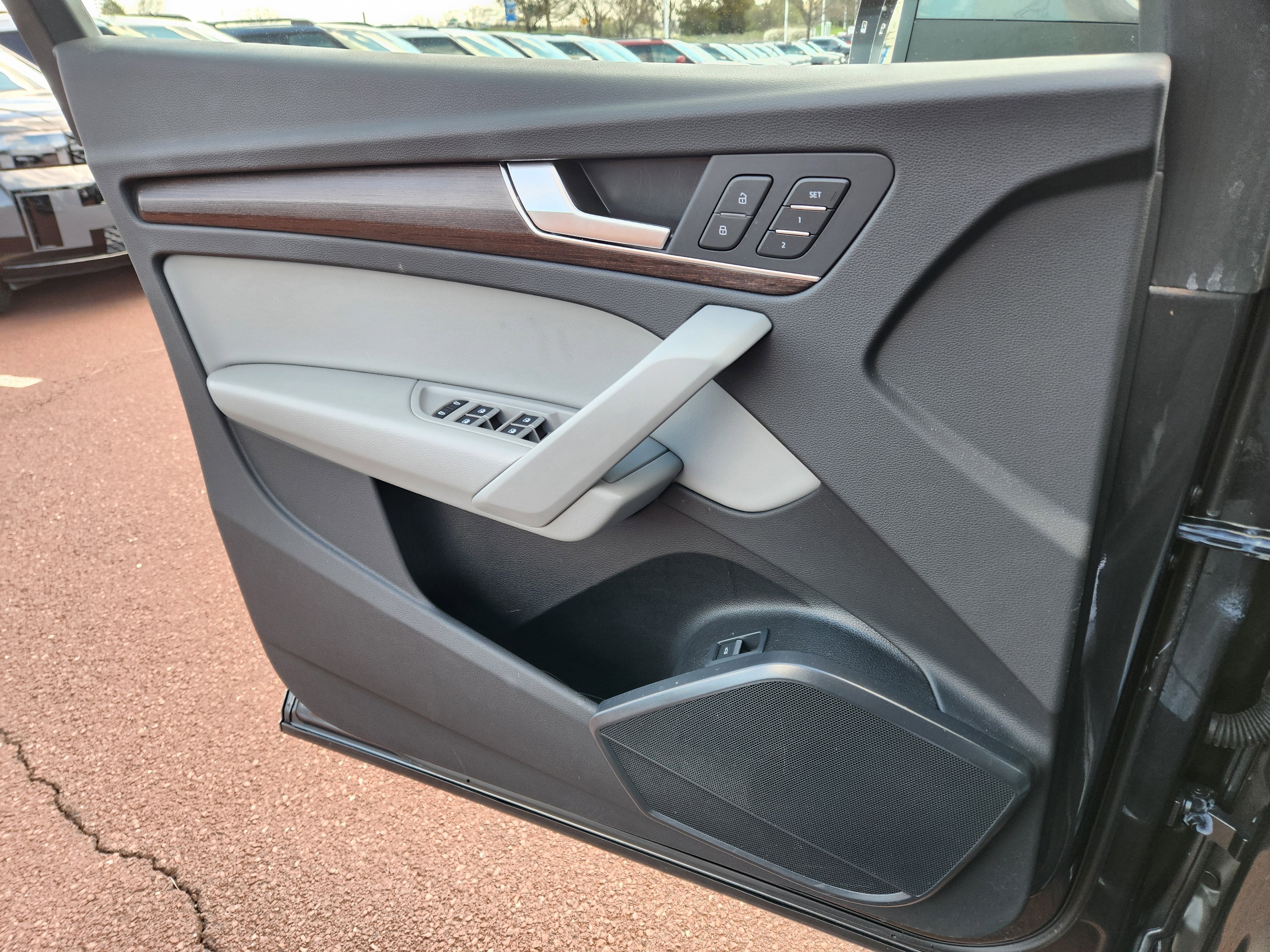 2022 Audi Q5 S line Premium