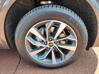 2022 Audi Q5 S line Premium