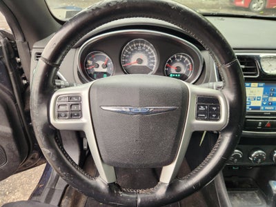 2012 Chrysler 200 Touring