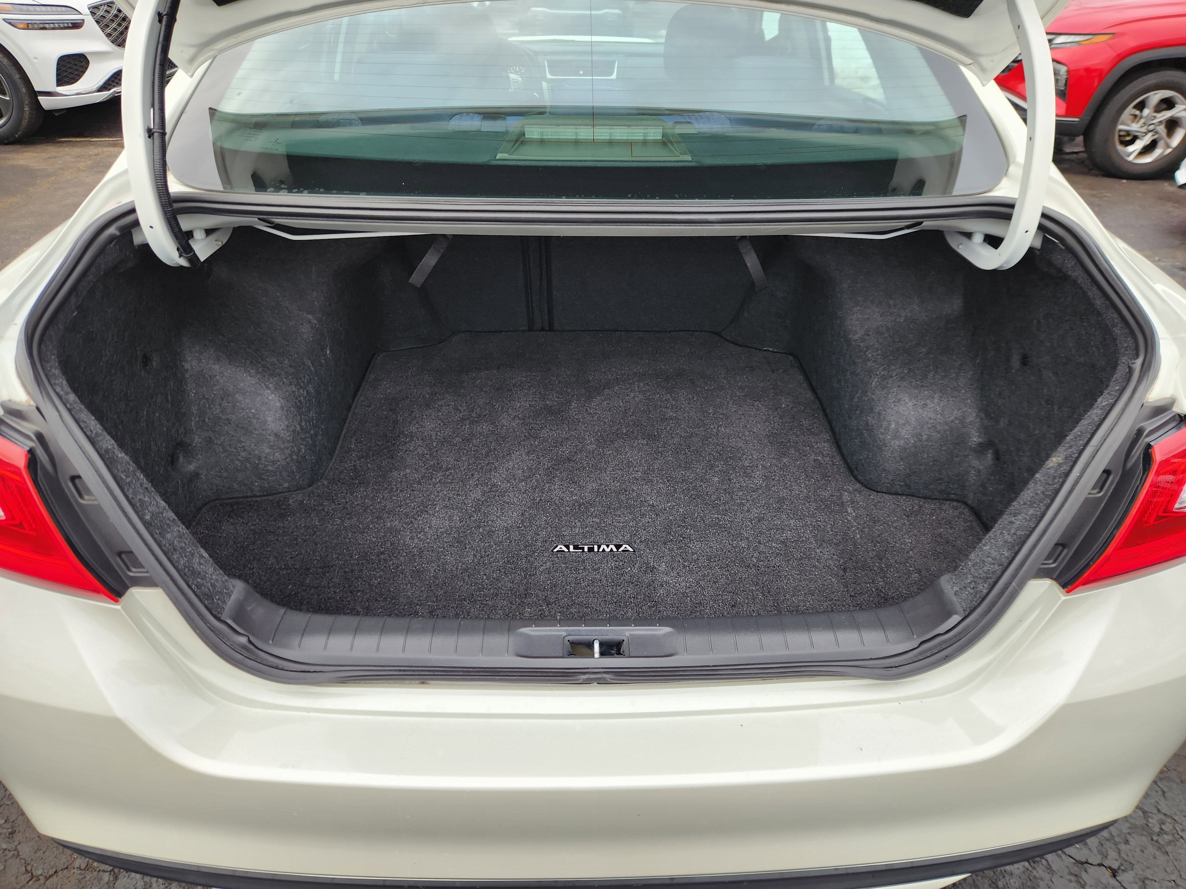 2017 Nissan Altima 2.5 SV