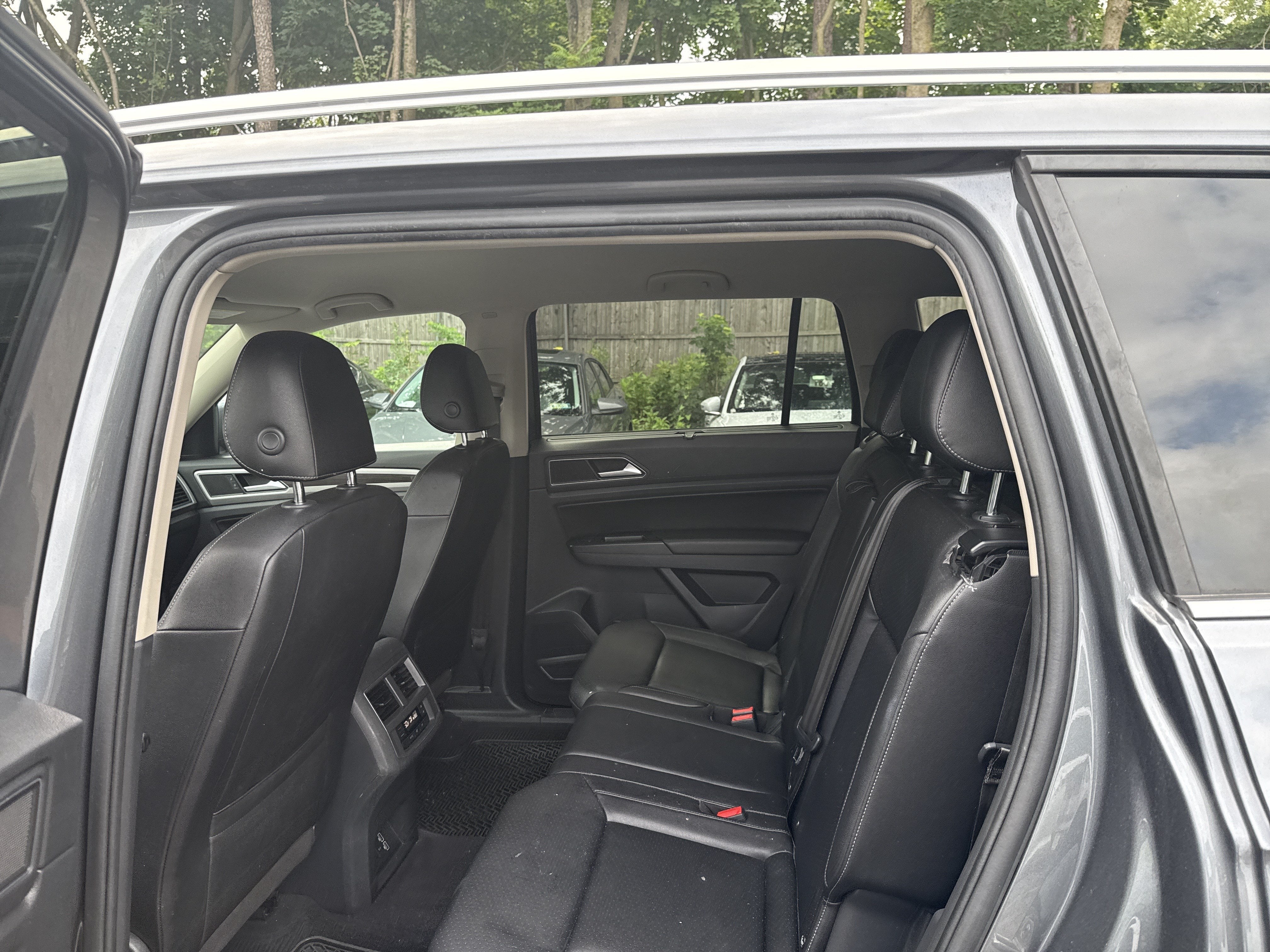 2019 Volkswagen Atlas 3.6L V6 SE w/Technology