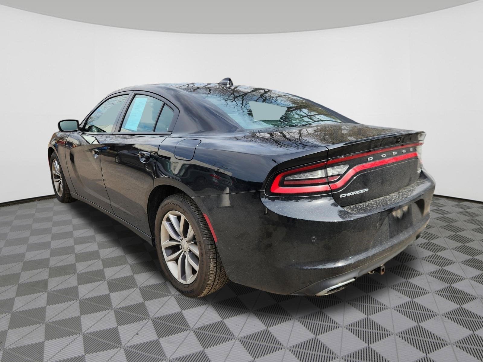 2015 Dodge Charger SXT