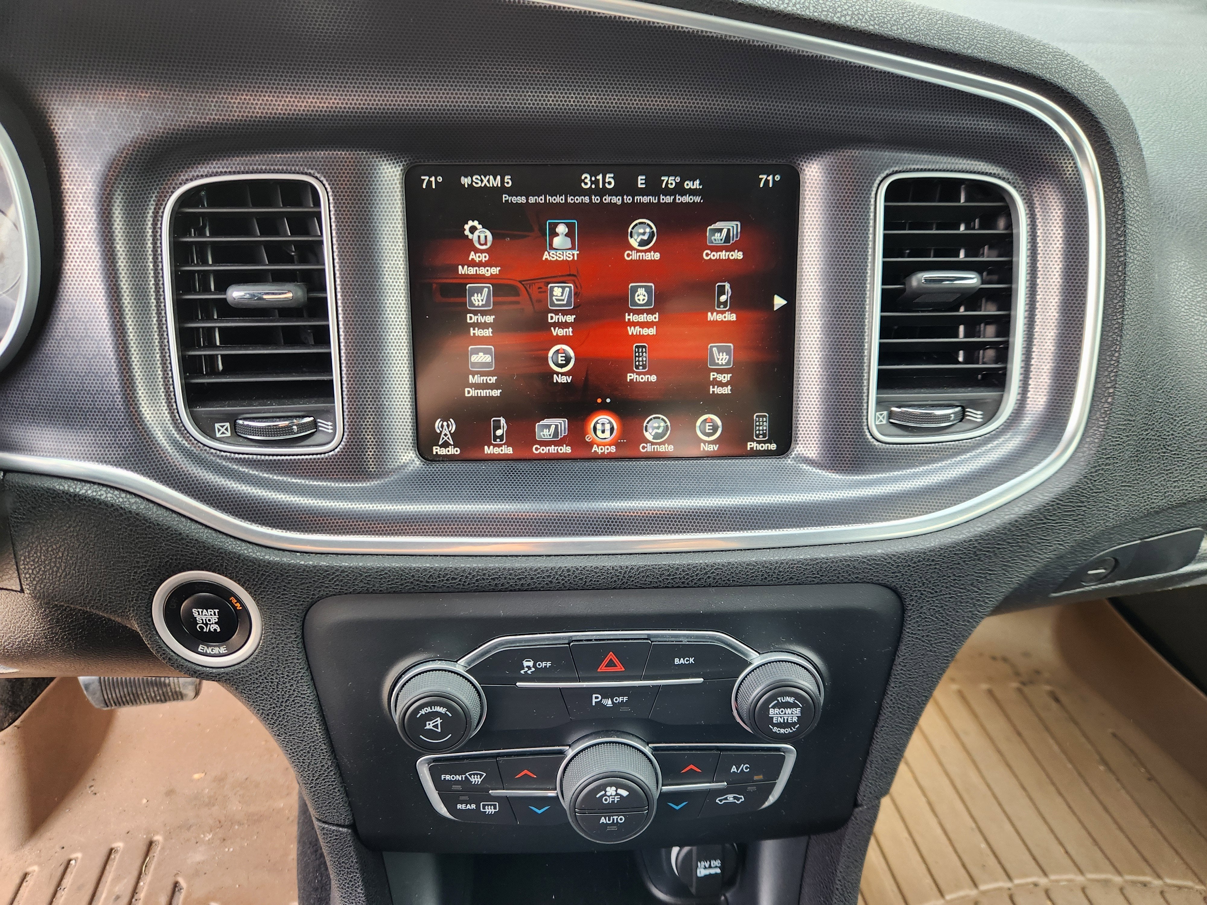 2015 Dodge Charger SXT