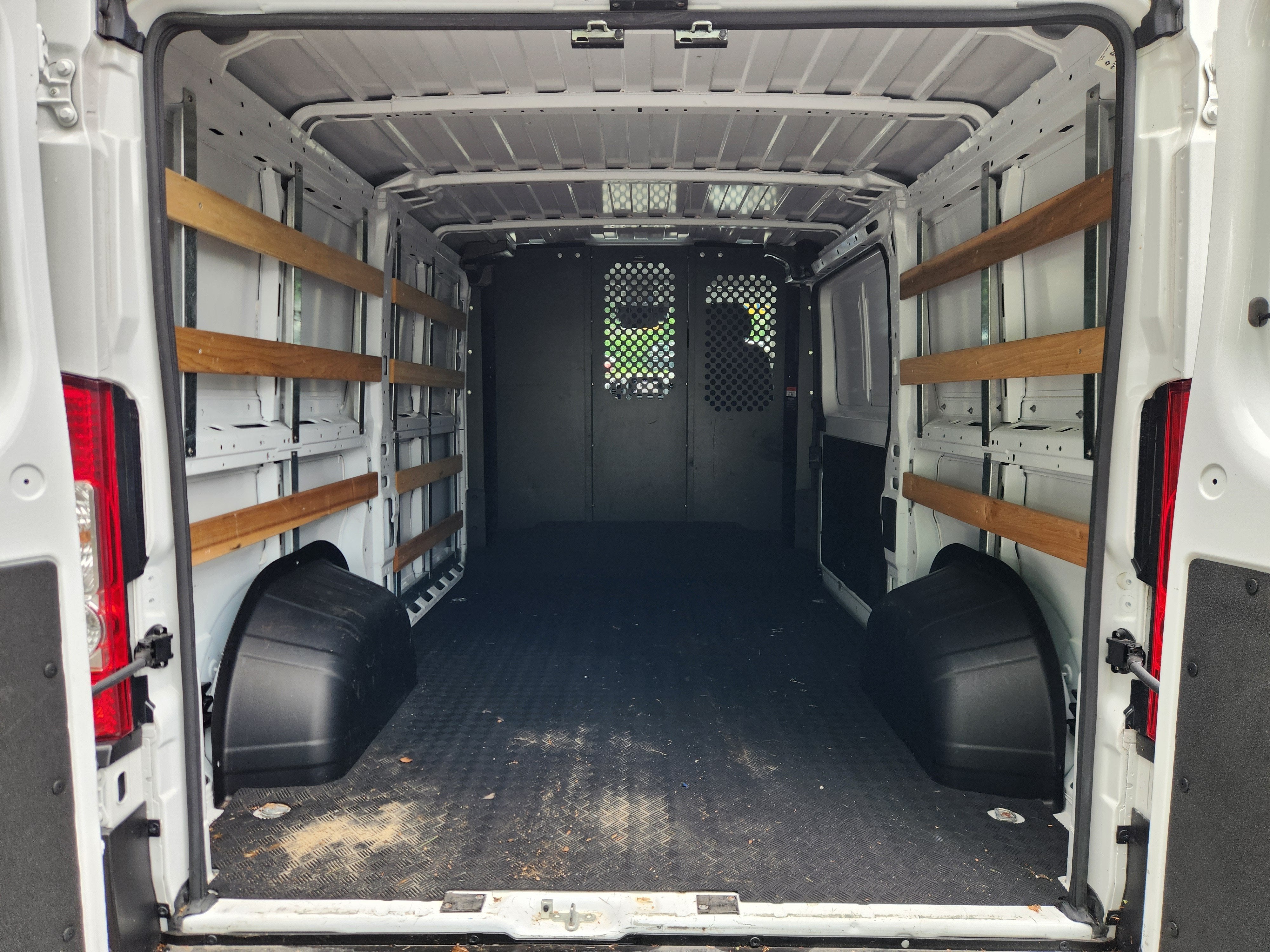 2025 RAM ProMaster Cargo Van Tradesman