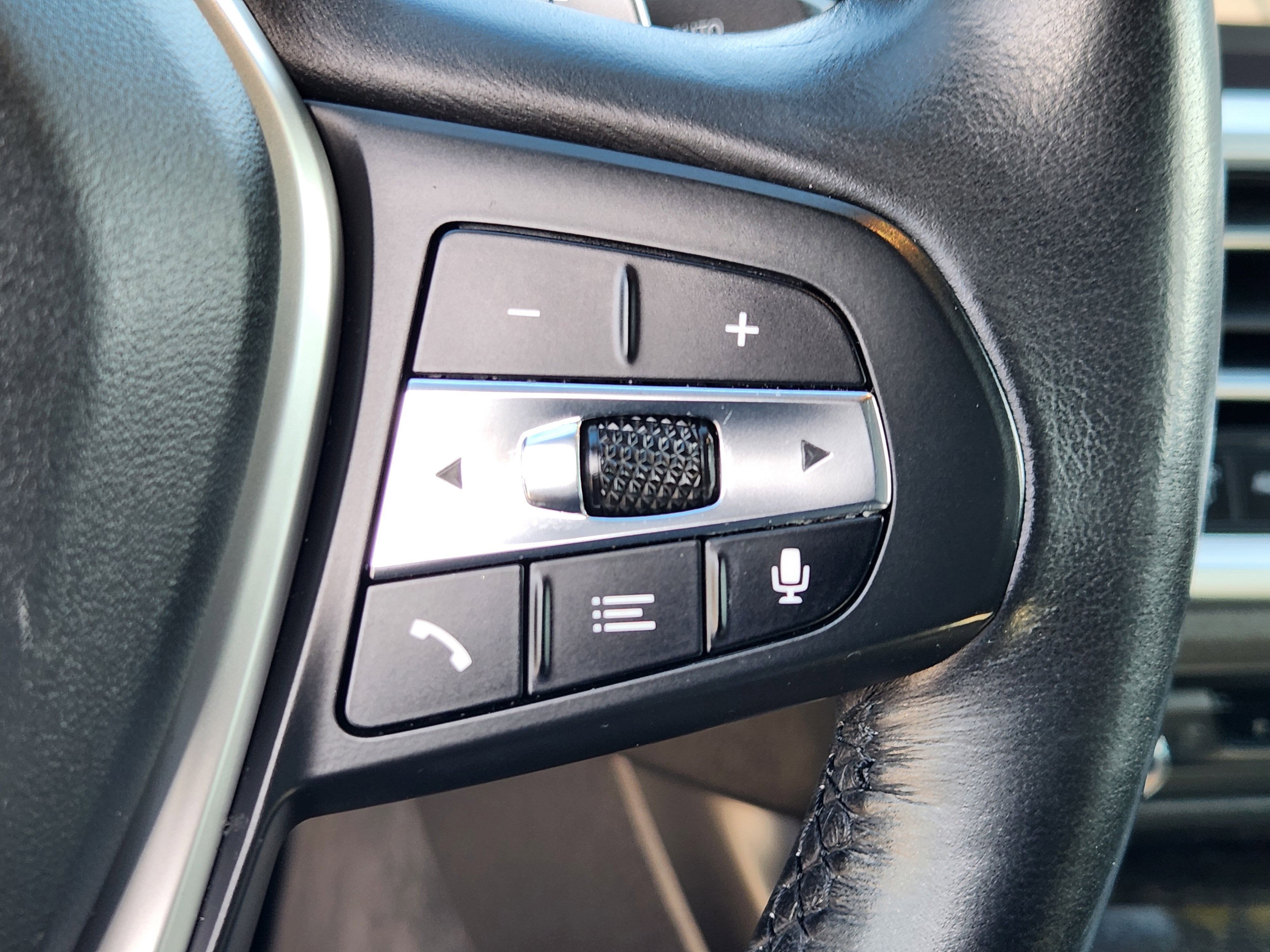 2020 BMW 3 Series 330i xDrive