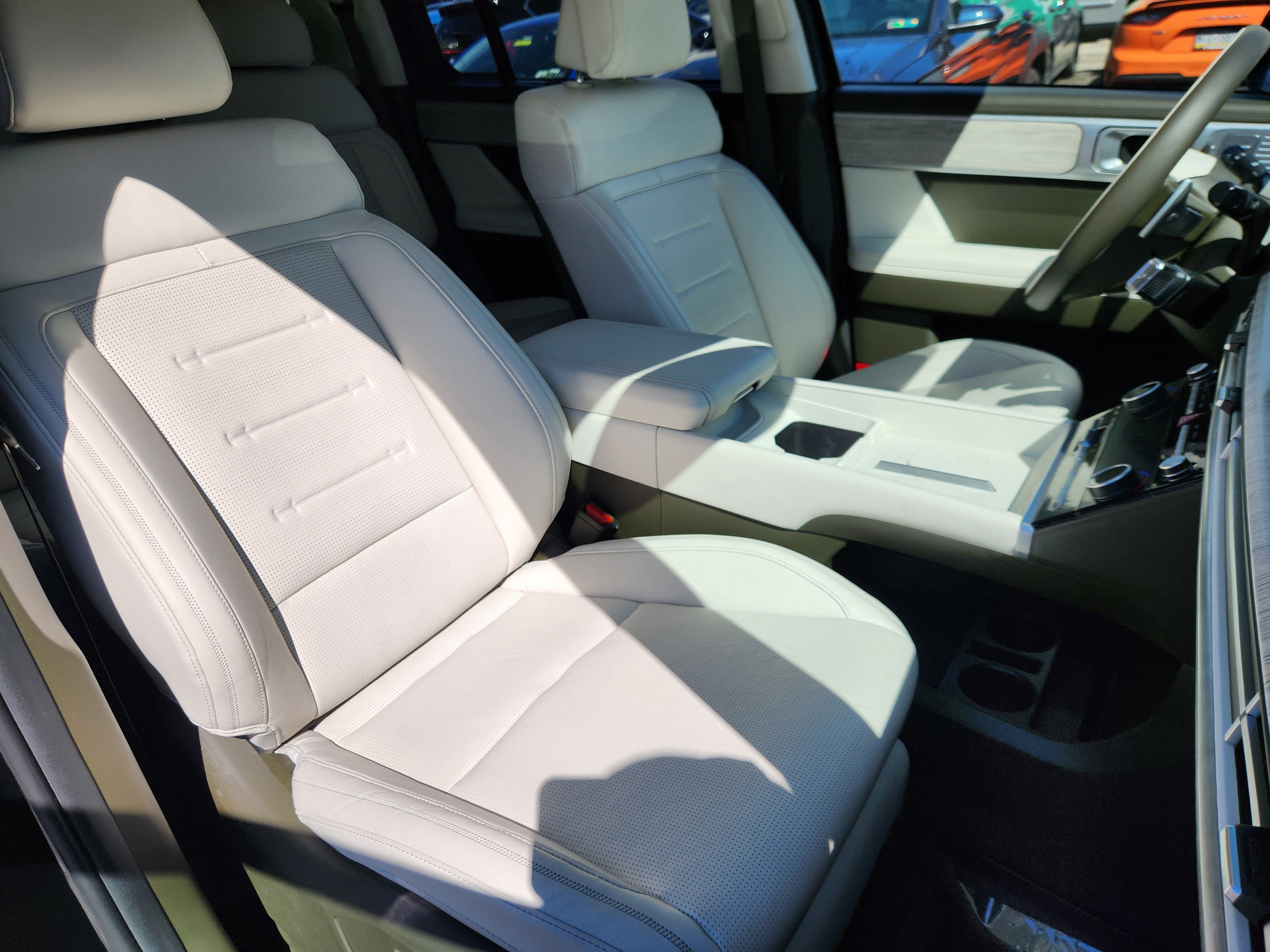 2025 Hyundai Santa Fe Hybrid Calligraphy