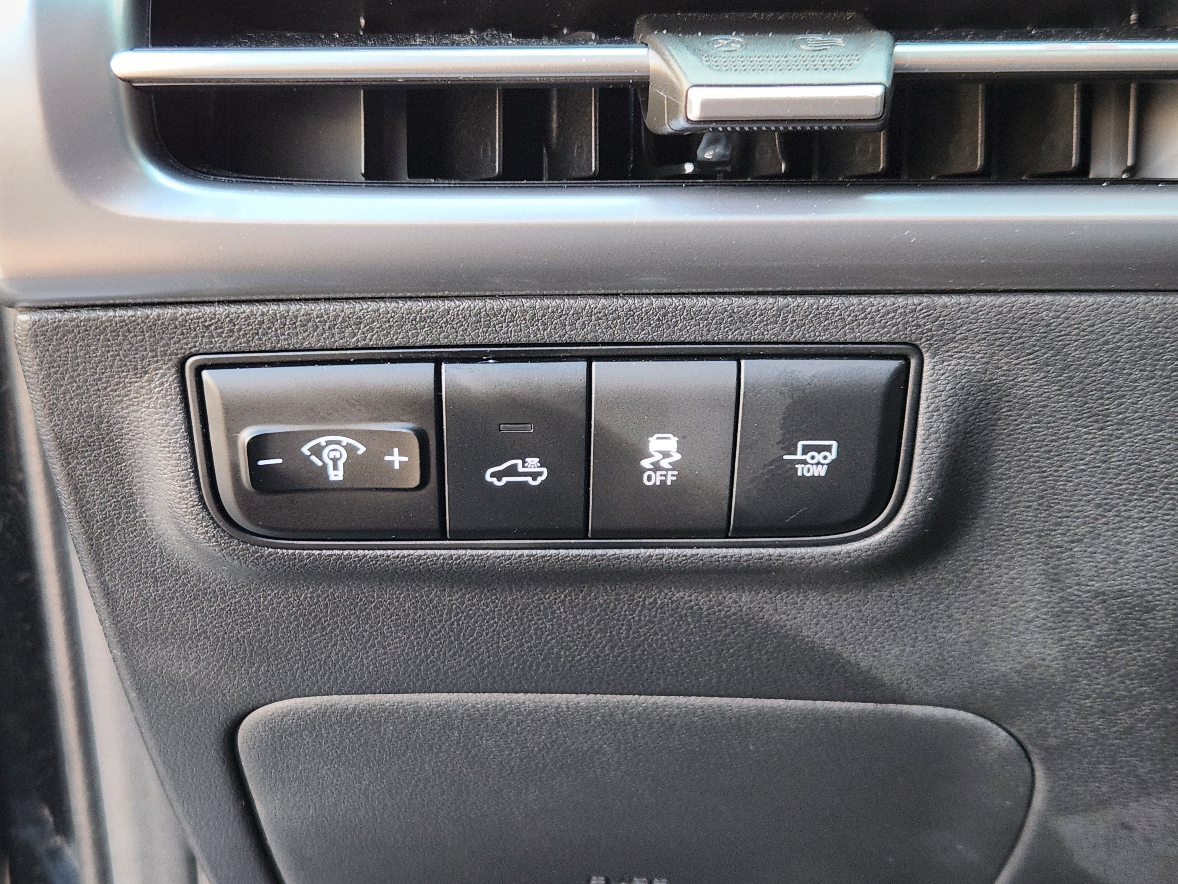 2025 Hyundai Santa Cruz XRT