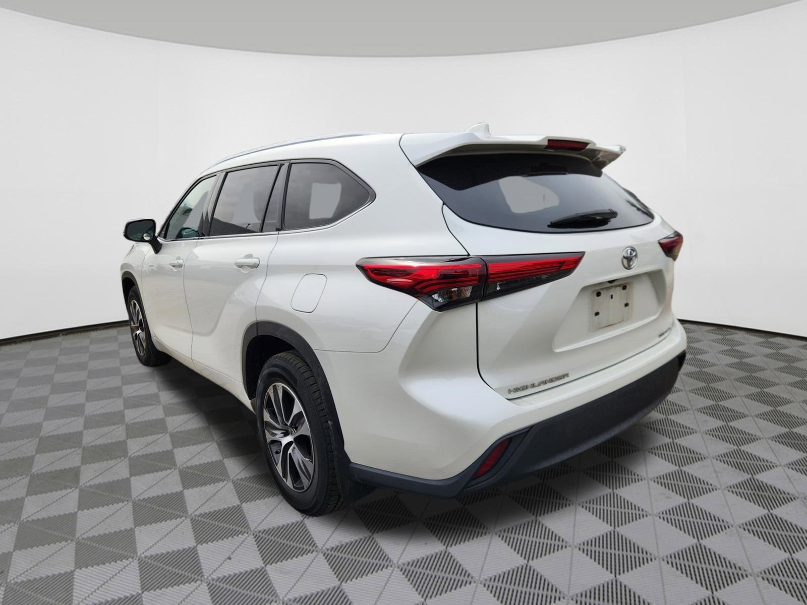 2020 Toyota Highlander XLE