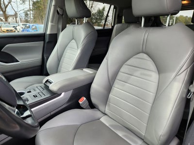 2020 Toyota Highlander XLE