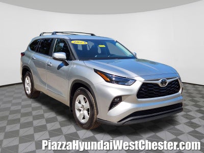 2023 Toyota Highlander Base