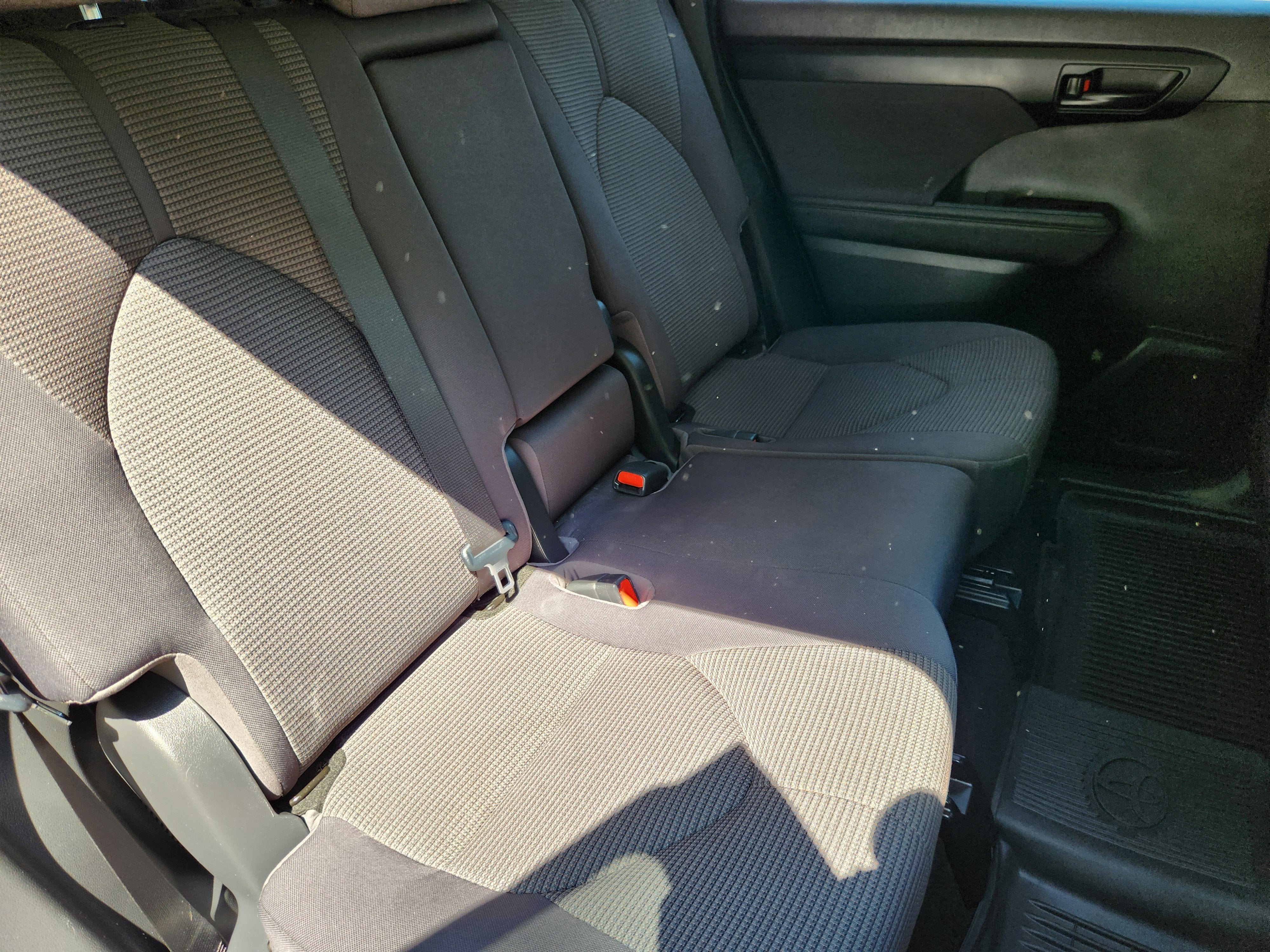 2023 Toyota Highlander Base