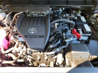 2023 Toyota Highlander Base