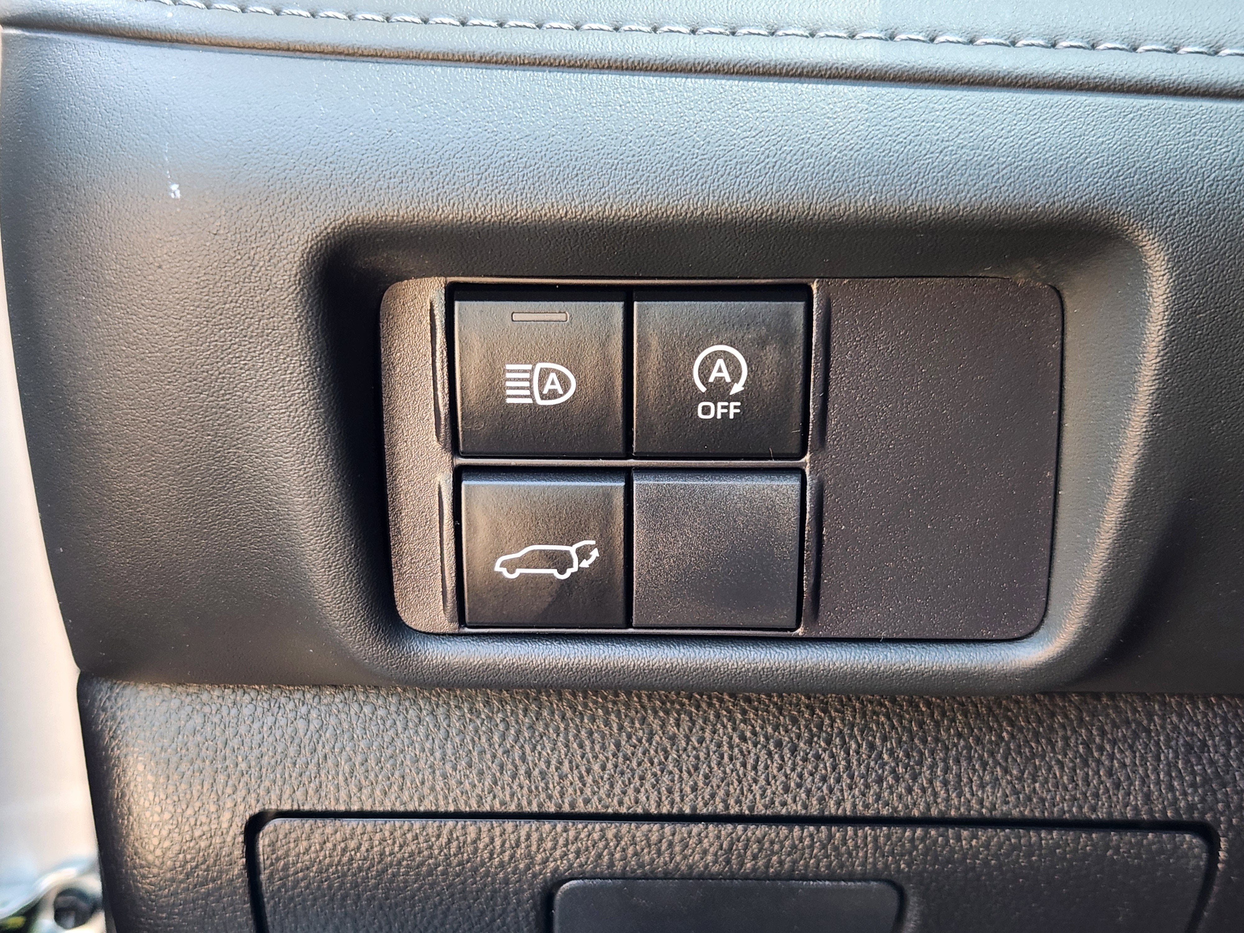 2023 Toyota Highlander Base