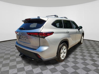 2023 Toyota Highlander Base