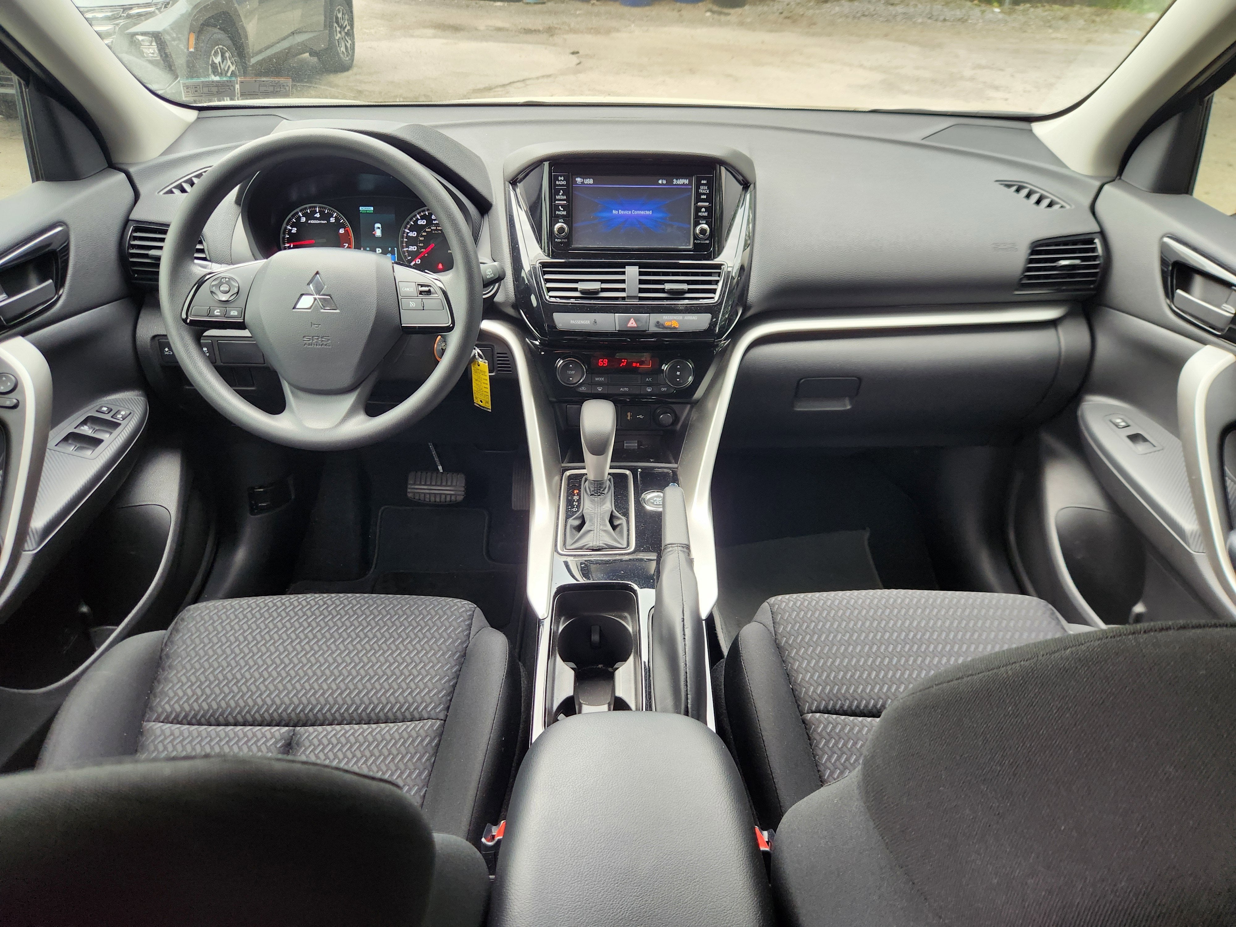 2024 Mitsubishi Eclipse Cross ES