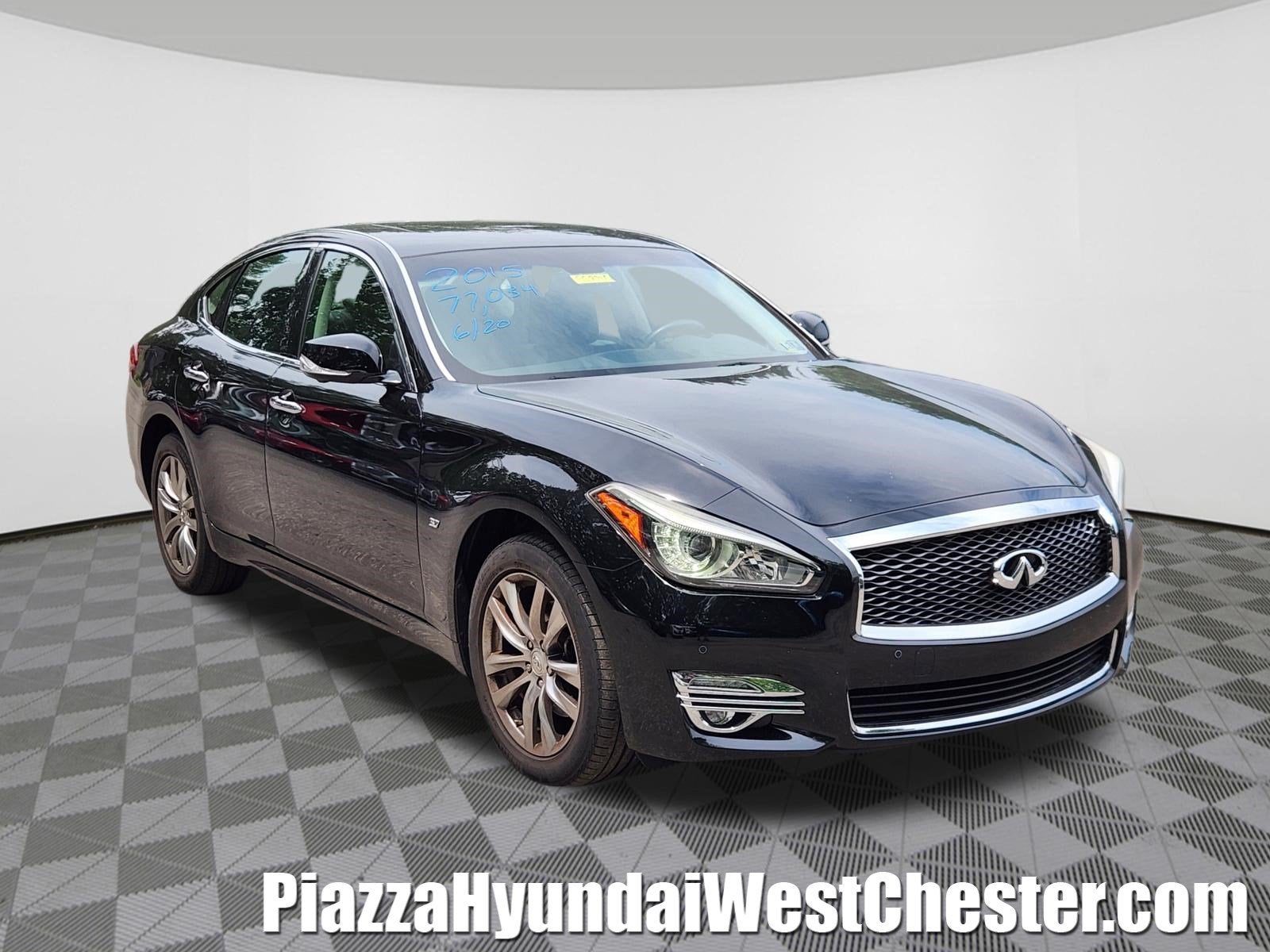 2015 INFINITI Q70 3.7