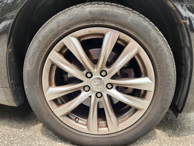 2015 INFINITI Q70 3.7
