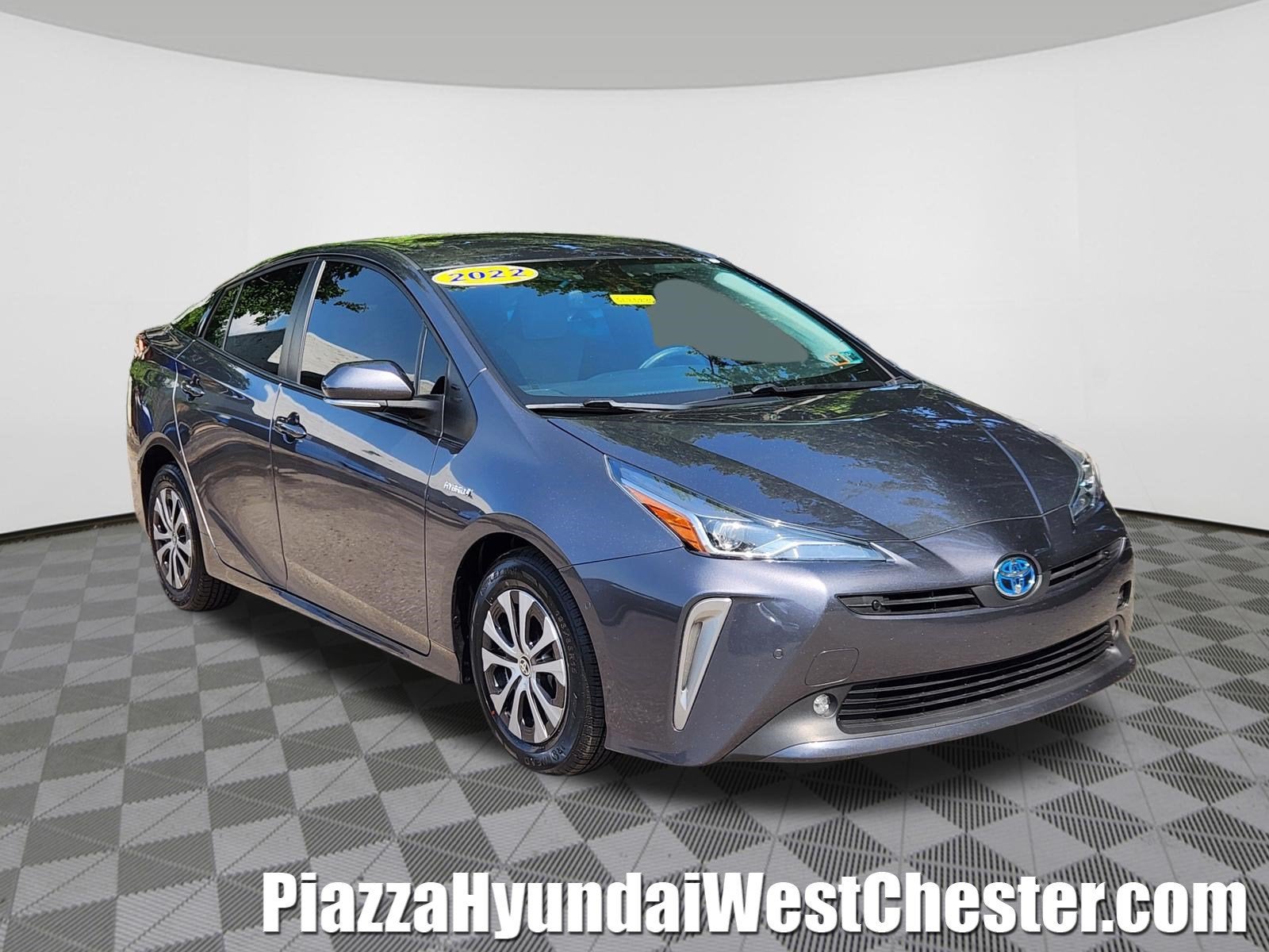 2022 Toyota Prius Base