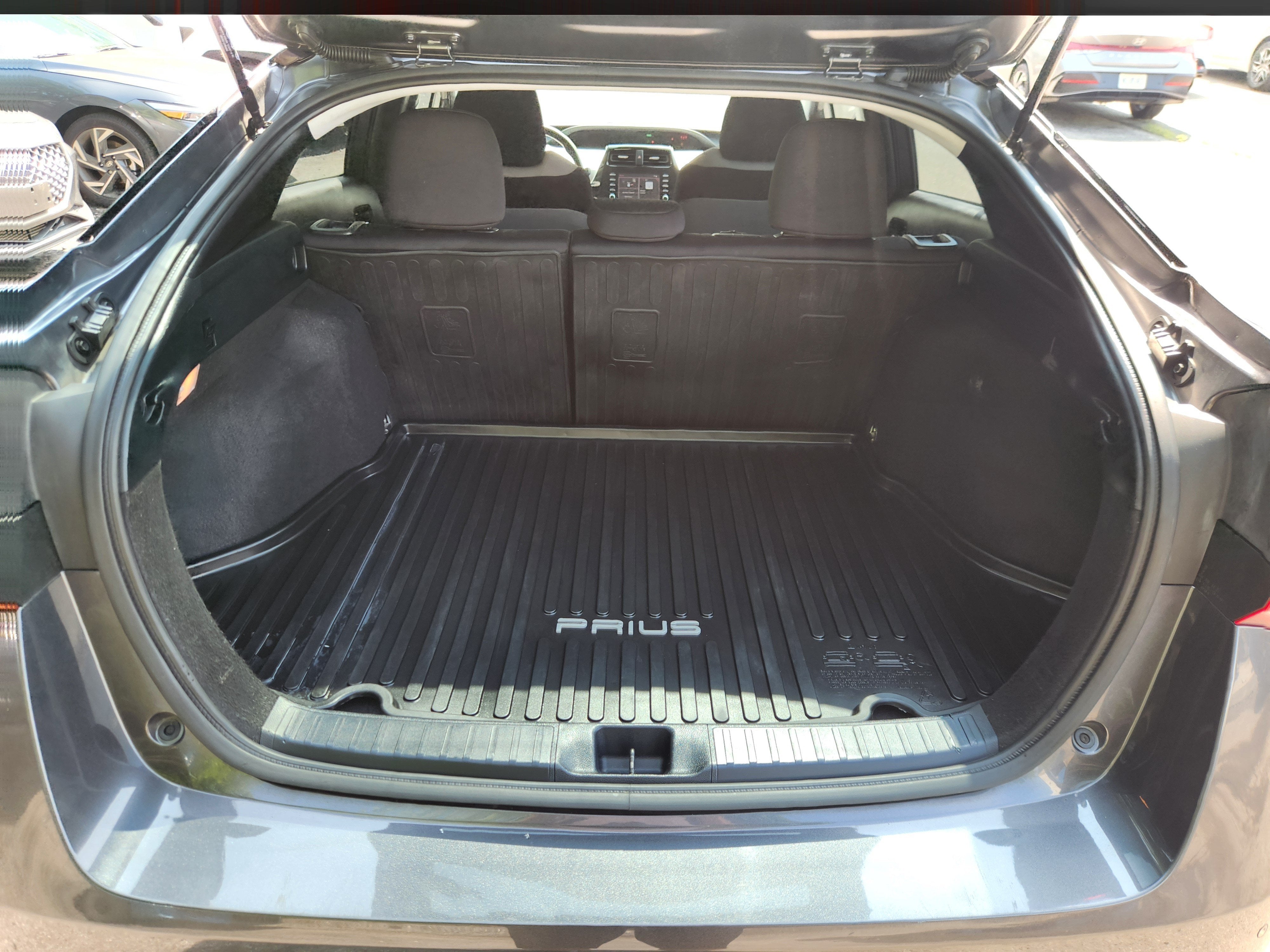 2022 Toyota Prius Base