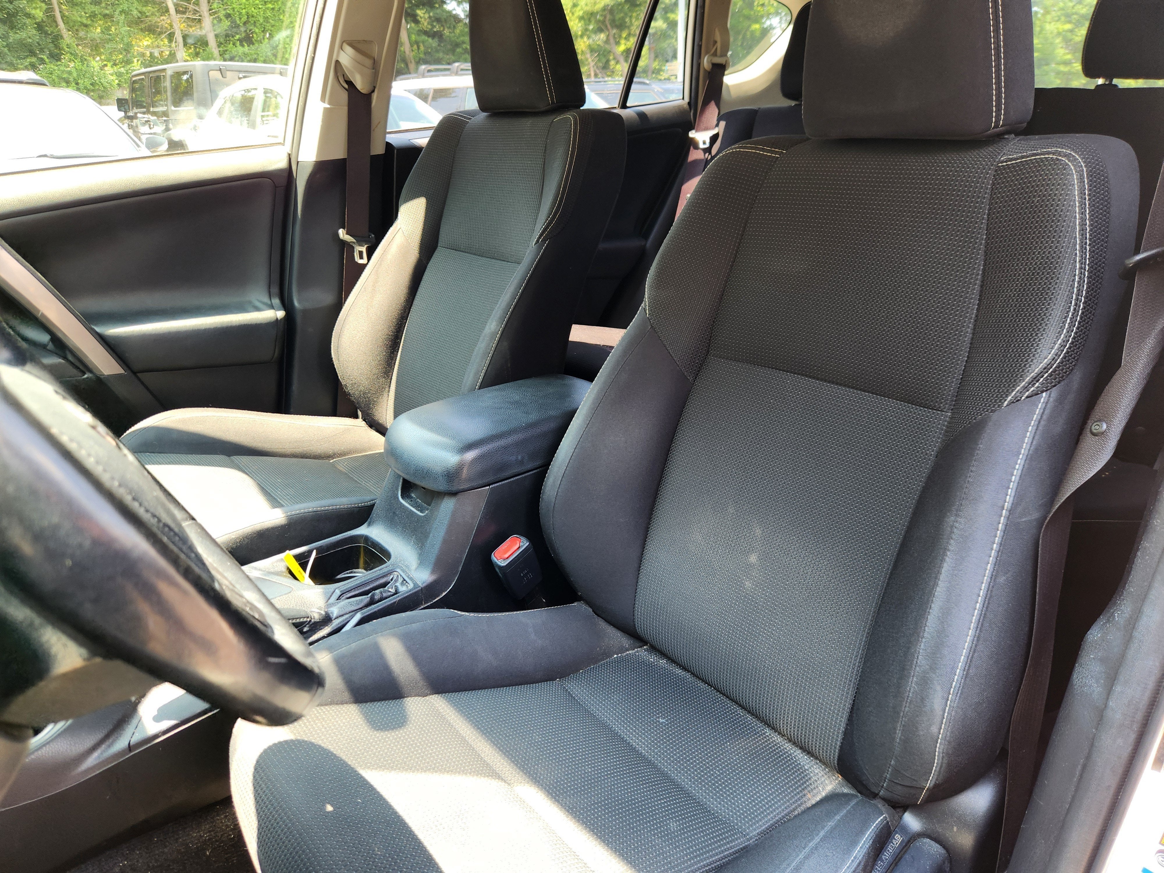 2016 Toyota RAV4 Hybrid XLE